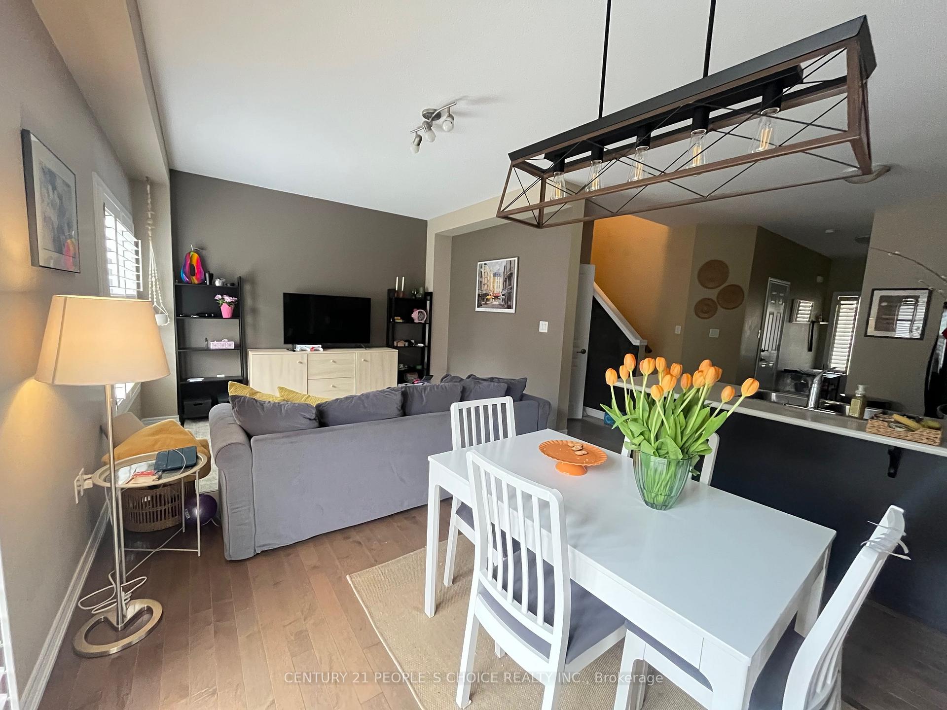 Photo 3 of Unit 25, 45 Royal Winter Drive, Hamilton, Binbrook — HOMEH