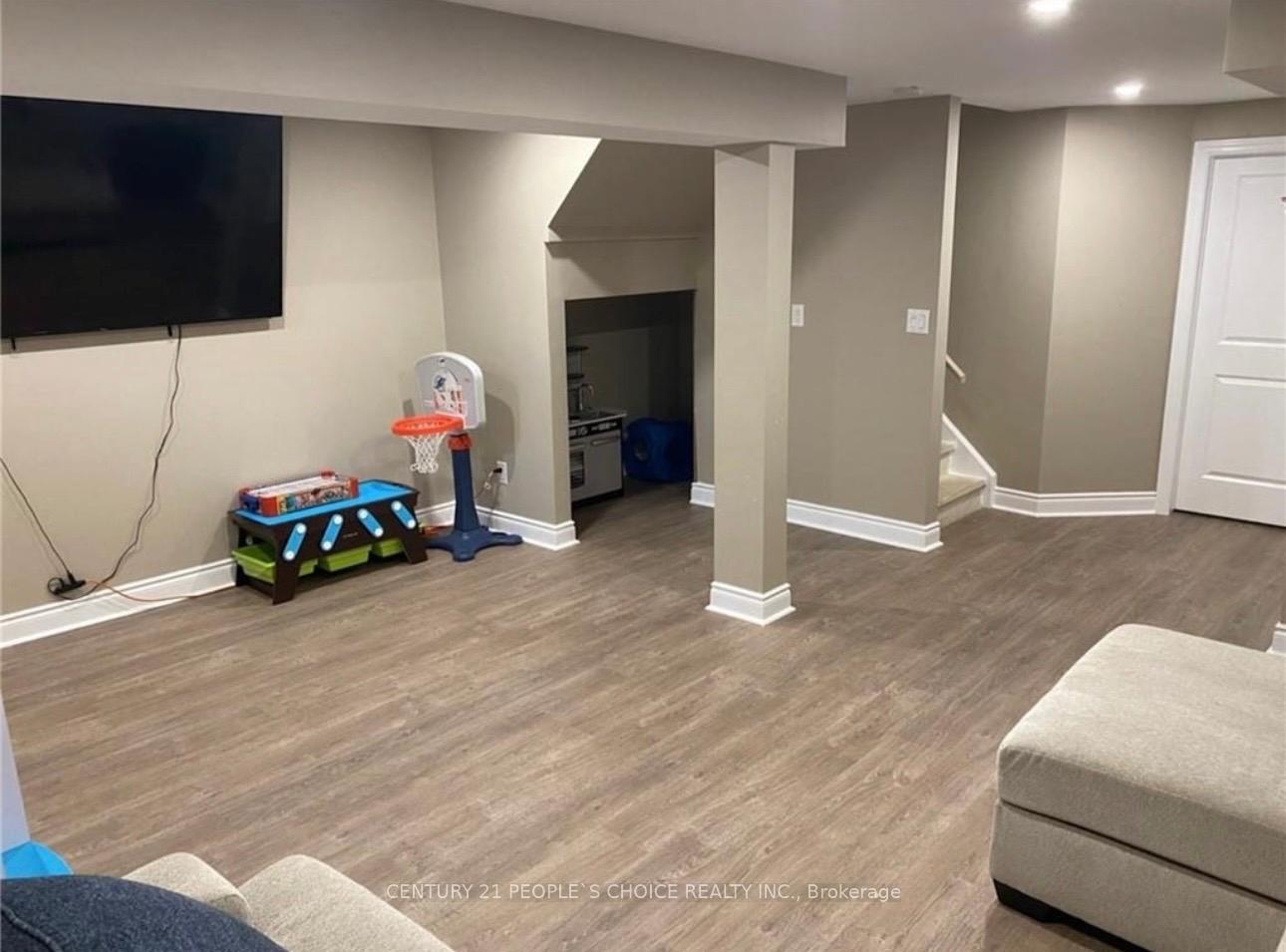 Photo 15 of Unit 25, 45 Royal Winter Drive, Hamilton, Binbrook — HOMEH
