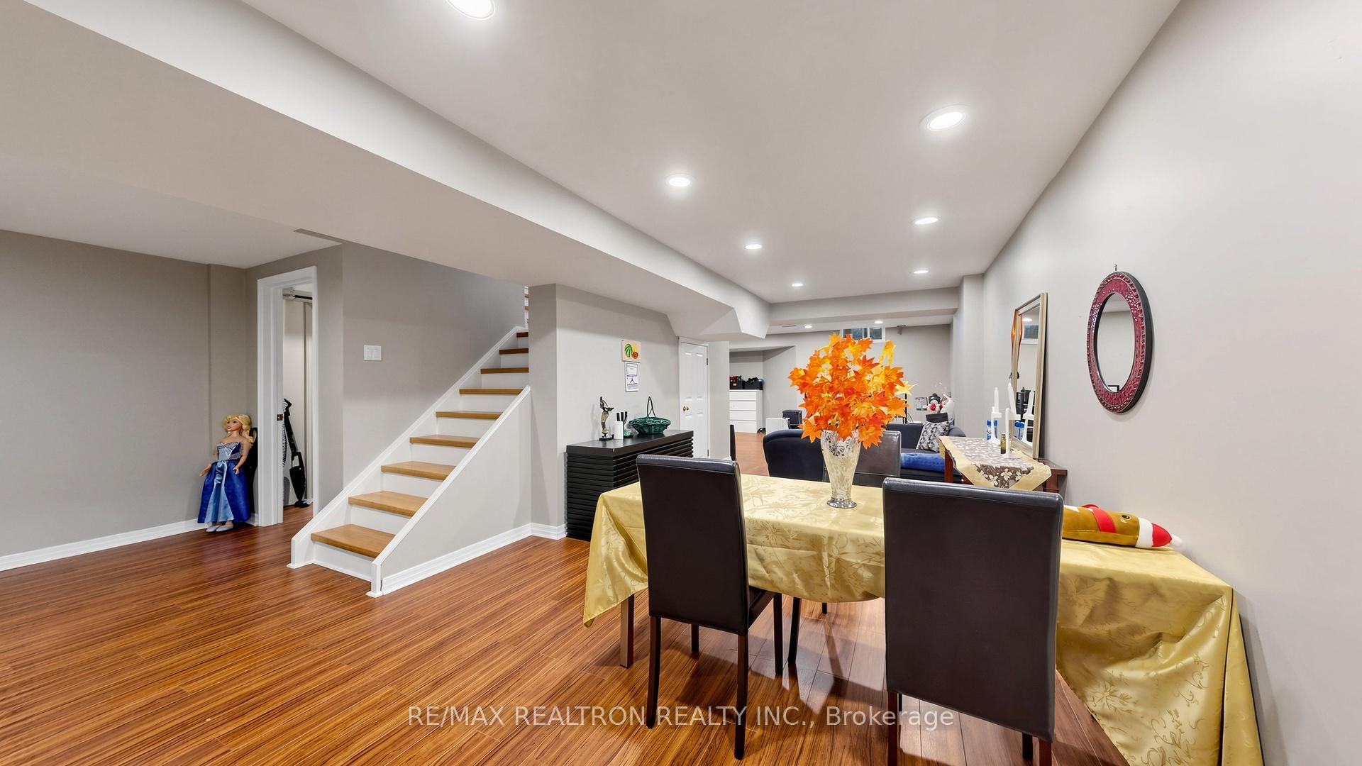 Photo 33 of 14 Raiford Street, Aurora, Aurora Village — HOMEH