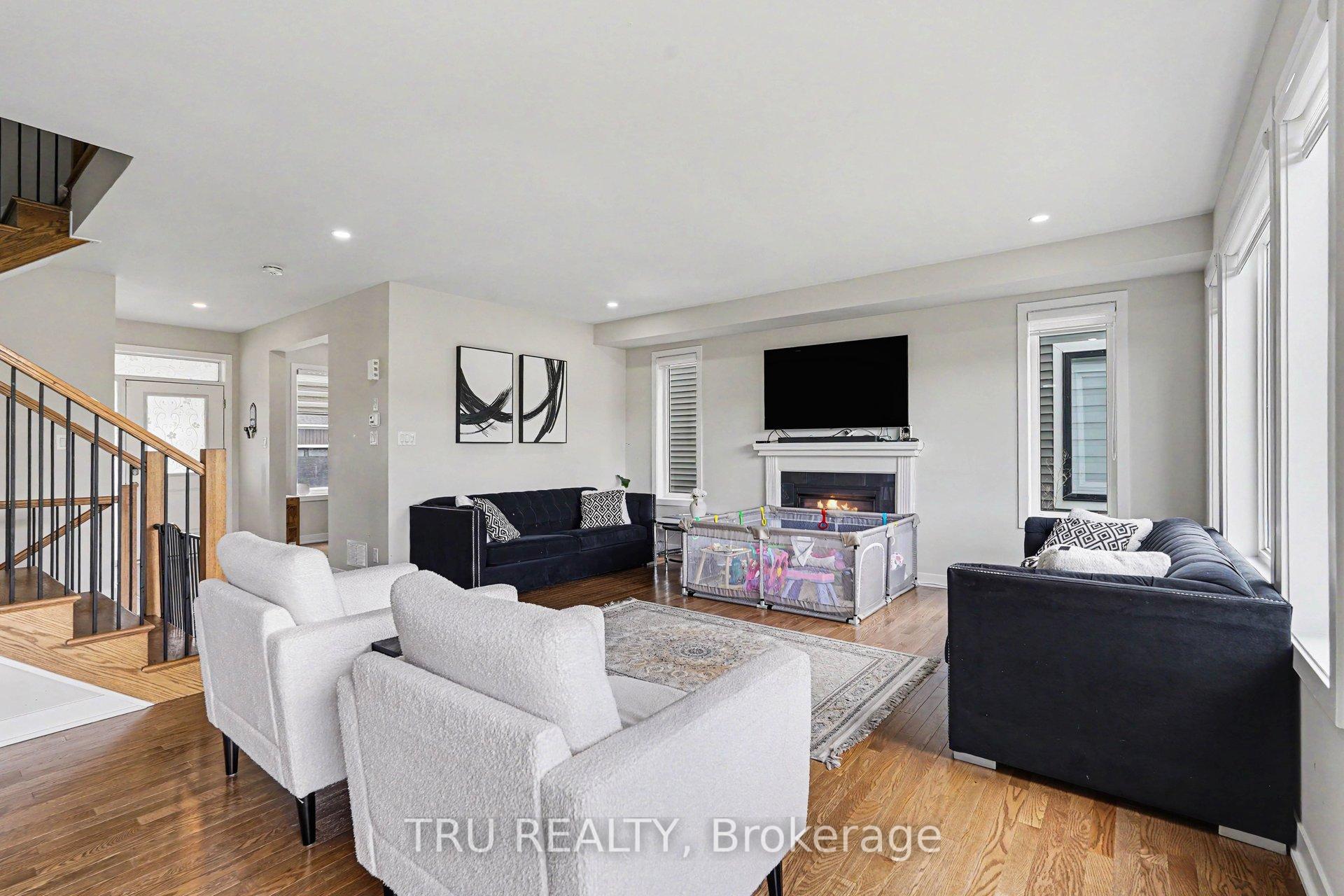 Photo 7 of 748 Eminence Street, Ottawa, Barrhaven - Half Moon Bay — HOMEH