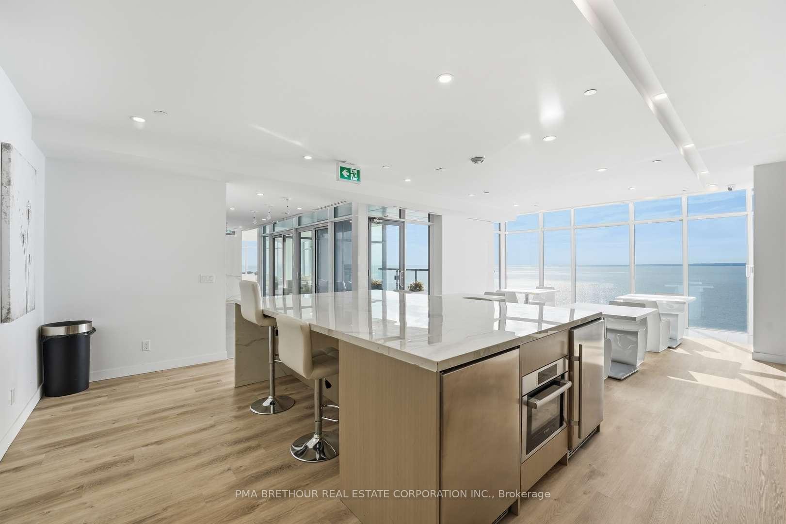 Photo 16 of Unit 2602, 370 Martha Street, Burlington, Brant — HOMEH