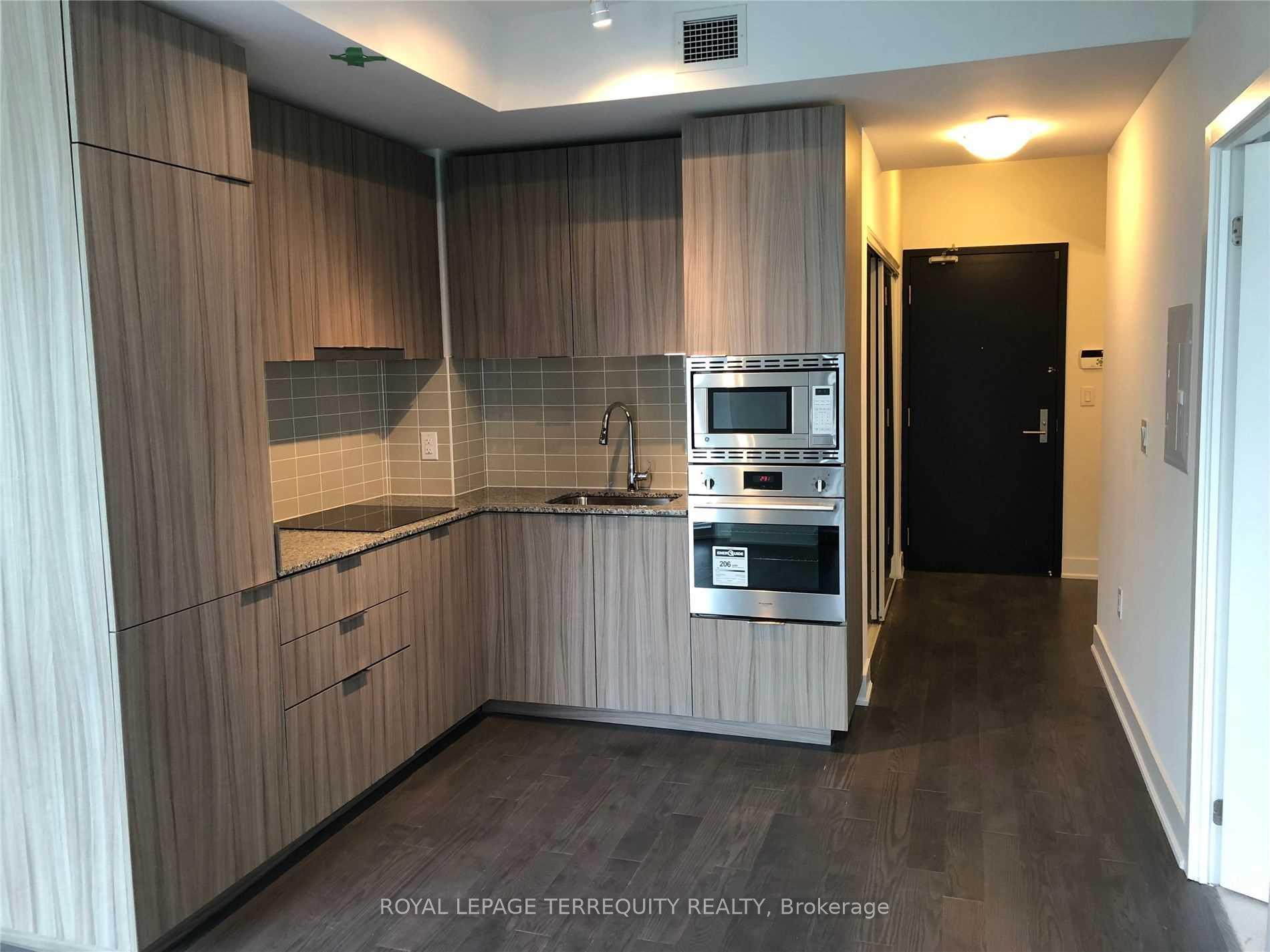 Photo 1 of Unit 803, 955 Bay Street, Toronto, Bay Street Corridor — HOMEH