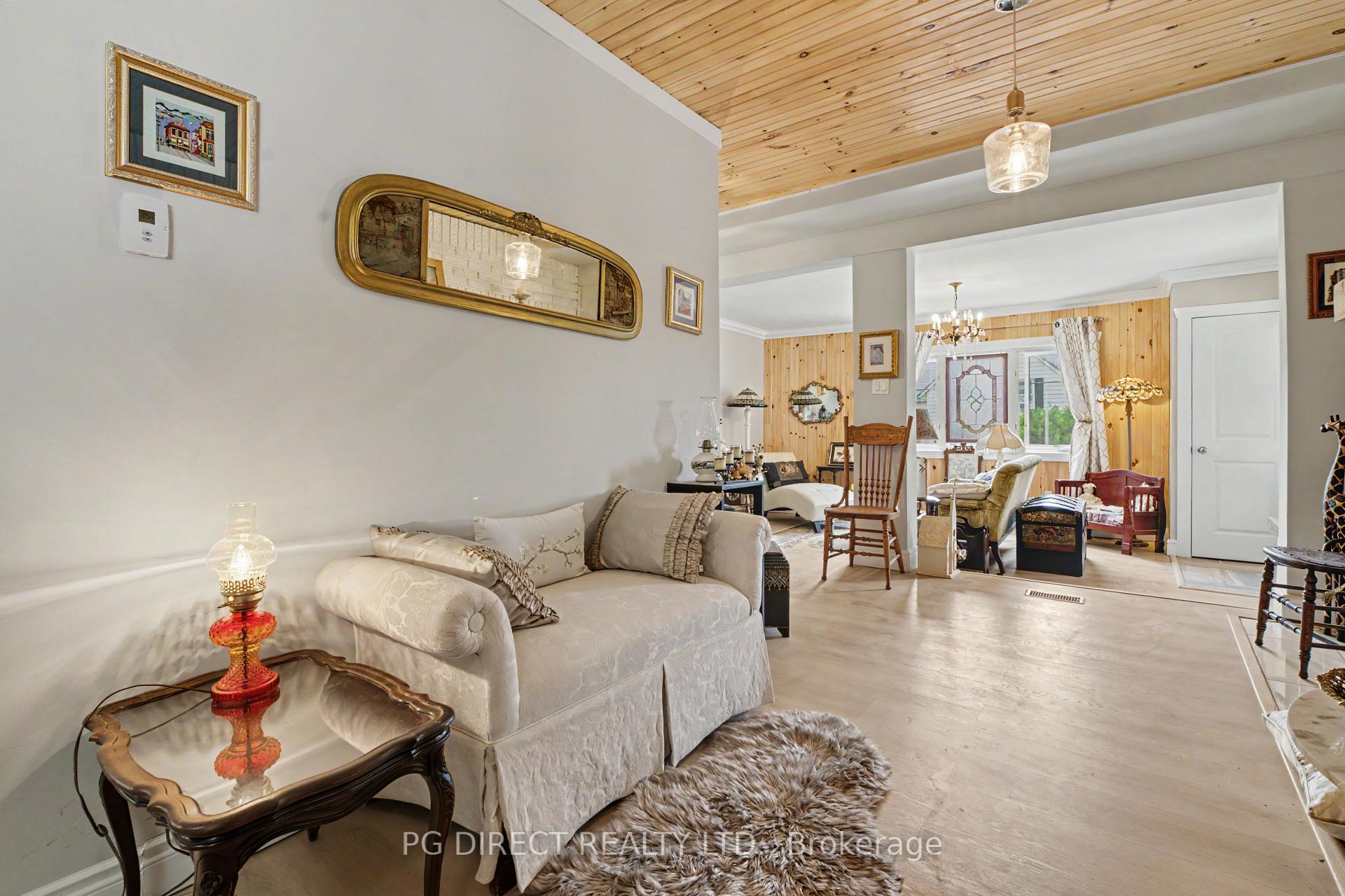 Photo 9 of 160 Centre Street, Burk's Falls — HOMEH
