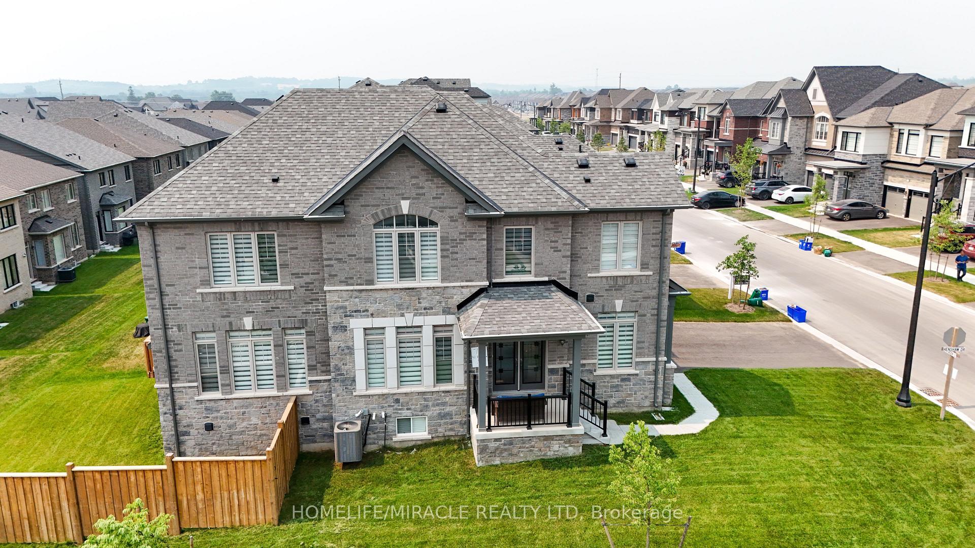 Photo 3 of 42 Ferguson Street, Erin — HOMEH