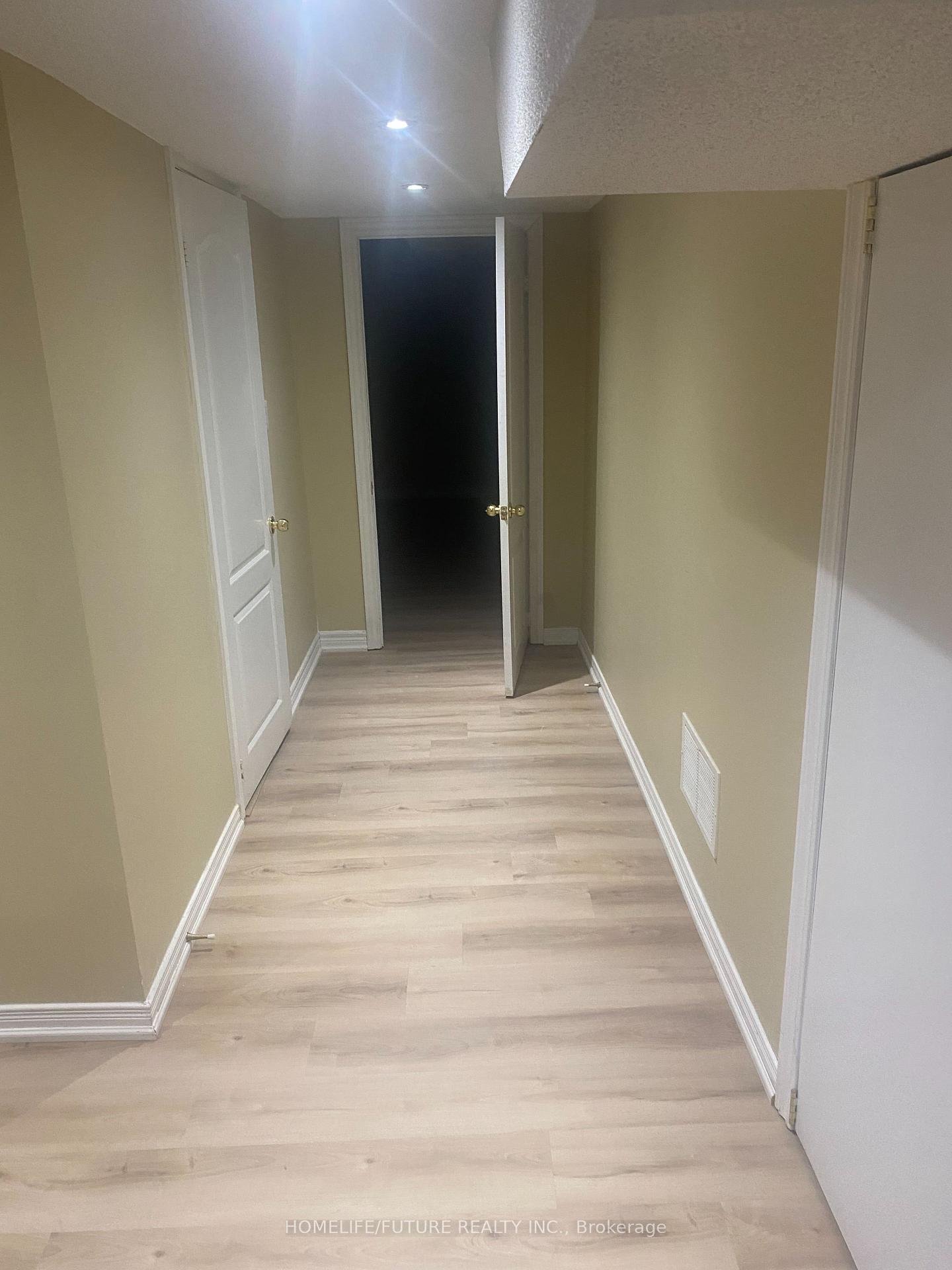 Photo 6 of Unit Bsmt, 22 Treeline Court, Markham, Rouge Fairways — HOMEH