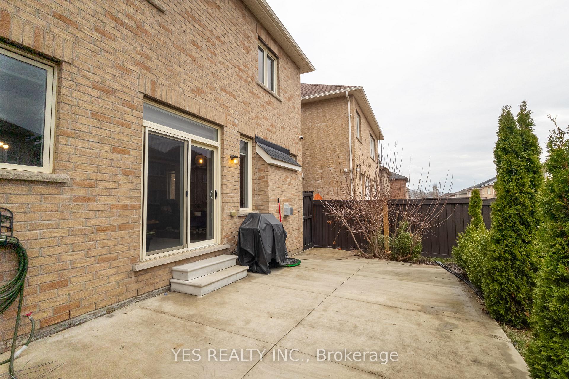 Photo 4 of 34 Newhouse Boulevard, Caledon, Rural Caledon — HOMEH