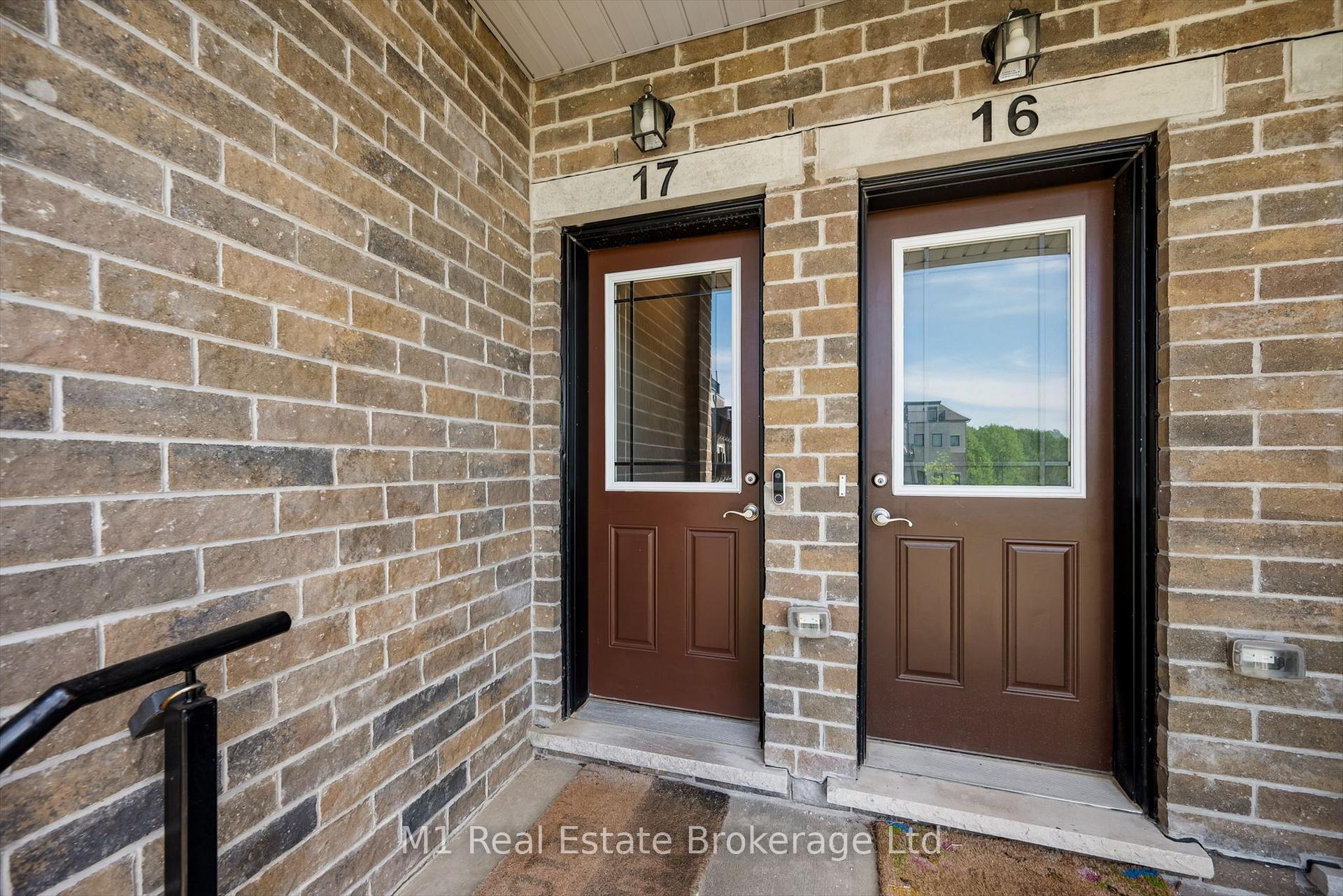 Photo 5 of Unit 17, 107 Westra Drive, Guelph, Willow West/Sugarbush/West Acres — HOMEH