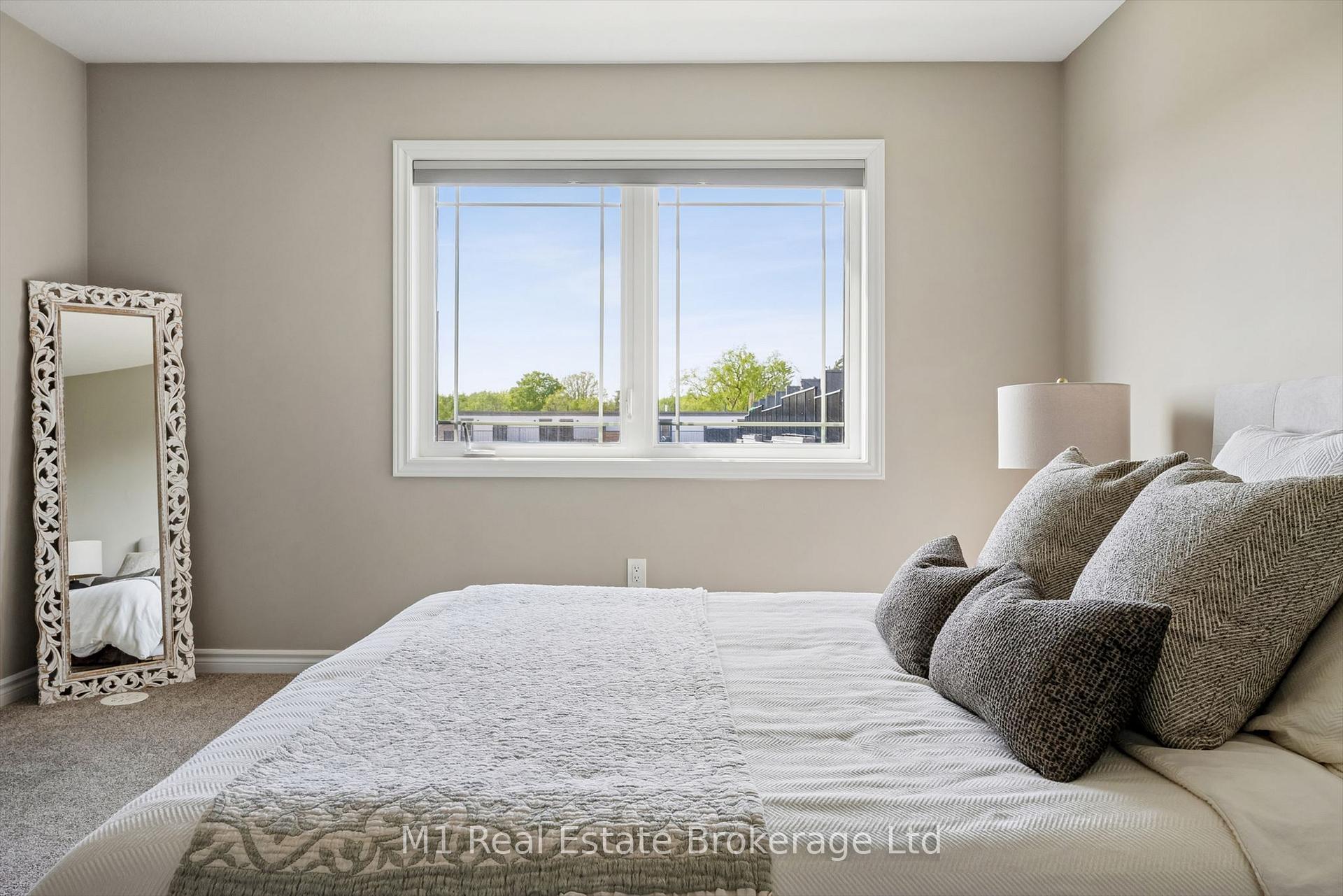 Photo 32 of Unit 17, 107 Westra Drive, Guelph, Willow West/Sugarbush/West Acres — HOMEH
