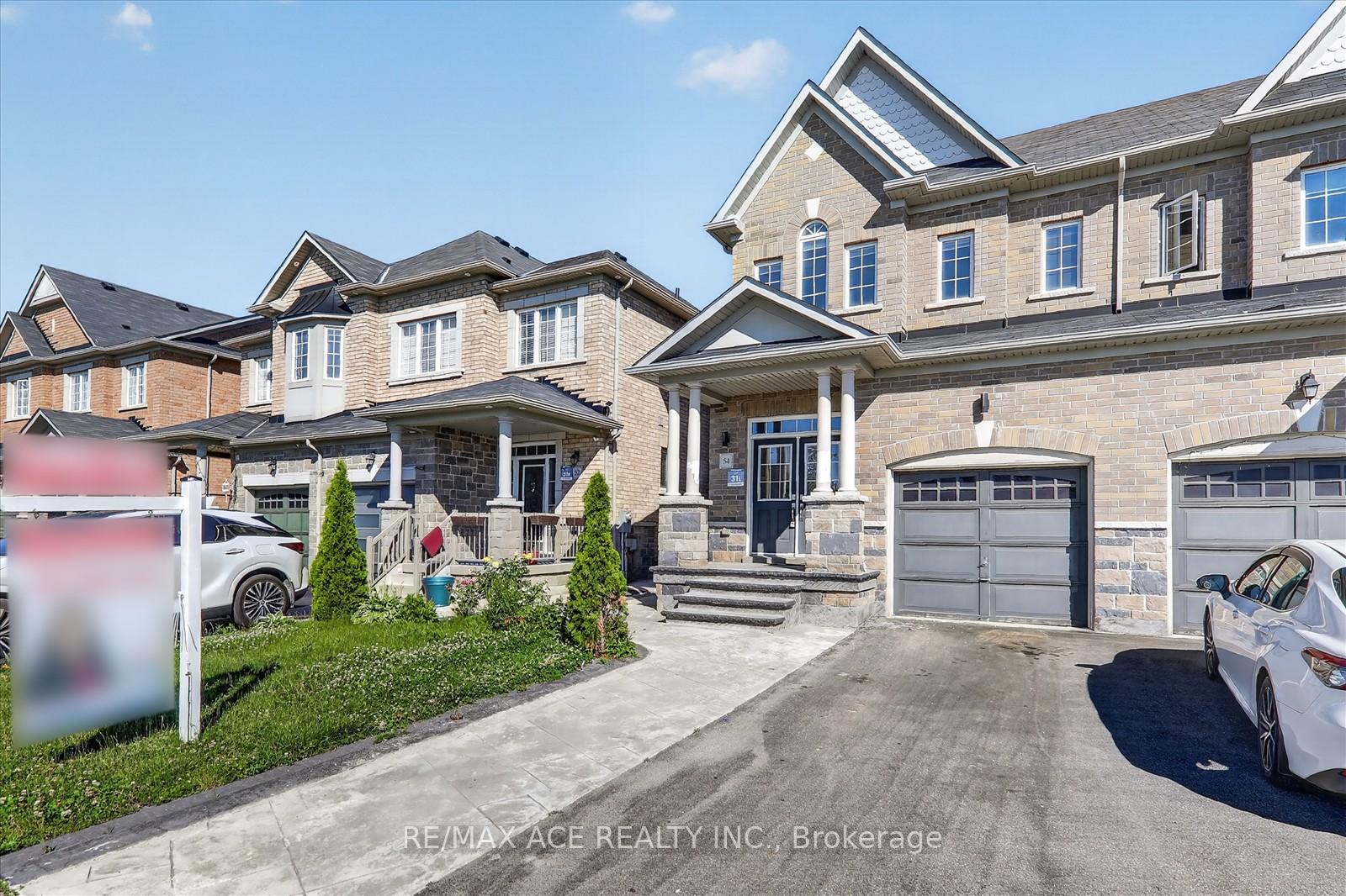 Photo 2 of 54 Altura Way, Brampton, Bram East — HOMEH