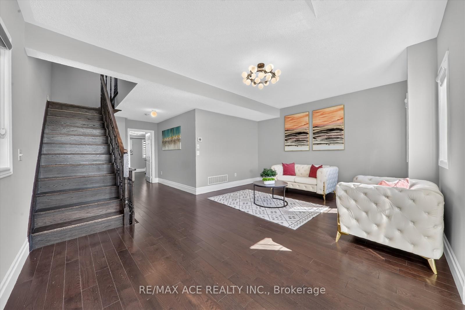 Photo 20 of 54 Altura Way, Brampton, Bram East — HOMEH