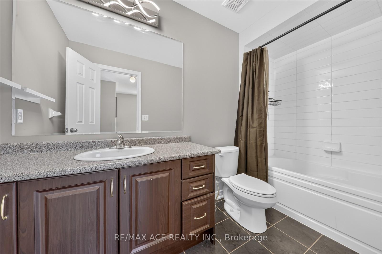 Photo 30 of 54 Altura Way, Brampton, Bram East — HOMEH