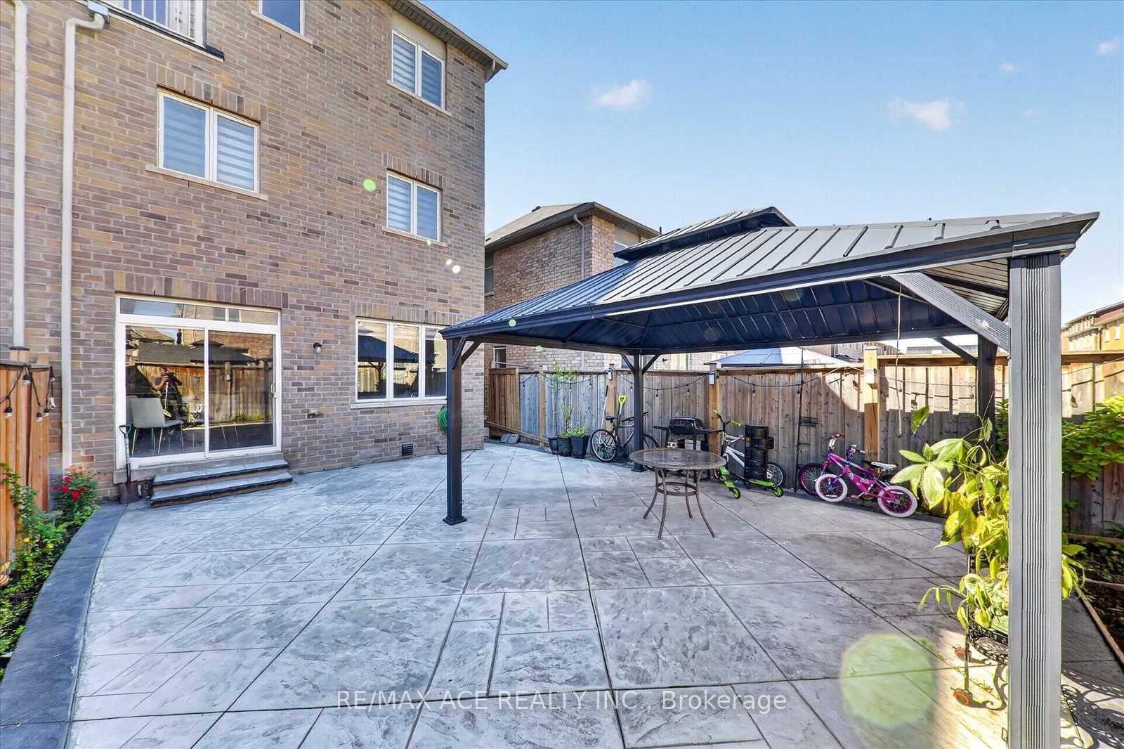 Photo 36 of 54 Altura Way, Brampton, Bram East — HOMEH