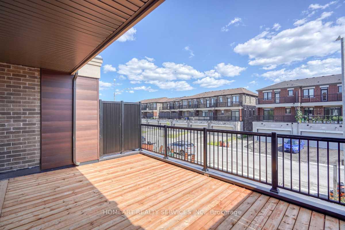 Photo 1 of 49 Mumbai Drive, Markham, Middlefield — HOMEH