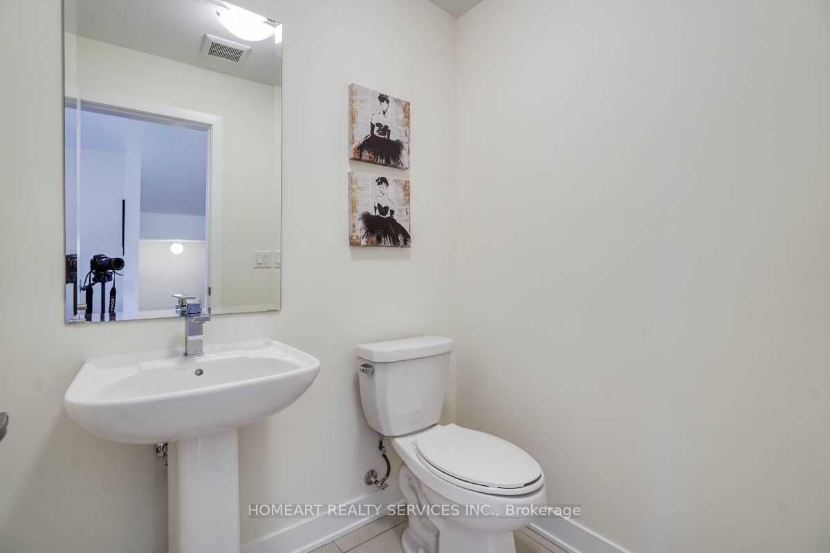 Photo 37 of 49 Mumbai Drive, Markham, Middlefield — HOMEH