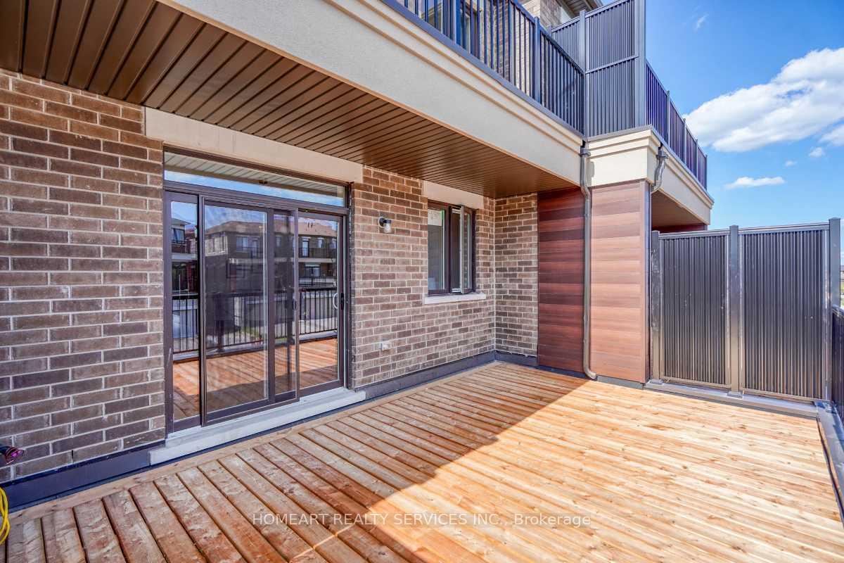 Photo 41 of 49 Mumbai Drive, Markham, Middlefield — HOMEH
