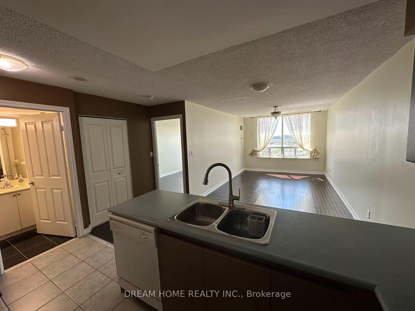Photo 3 of Unit 2323, 68 Corporate Drive, Scarborough, Woburn — HOMEH