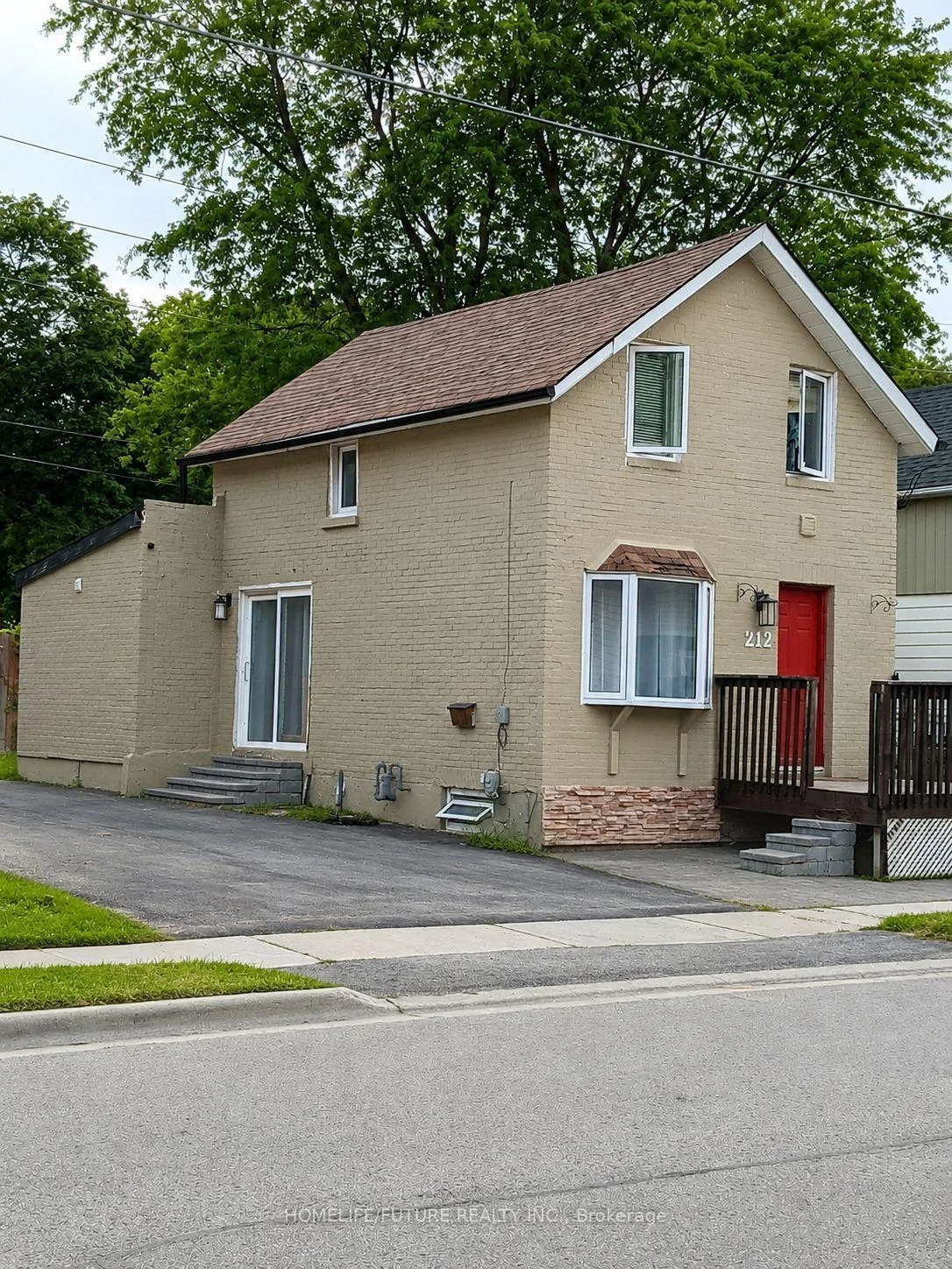 Photo 1 of 212 Court Street, Oshawa, Central — HOMEH