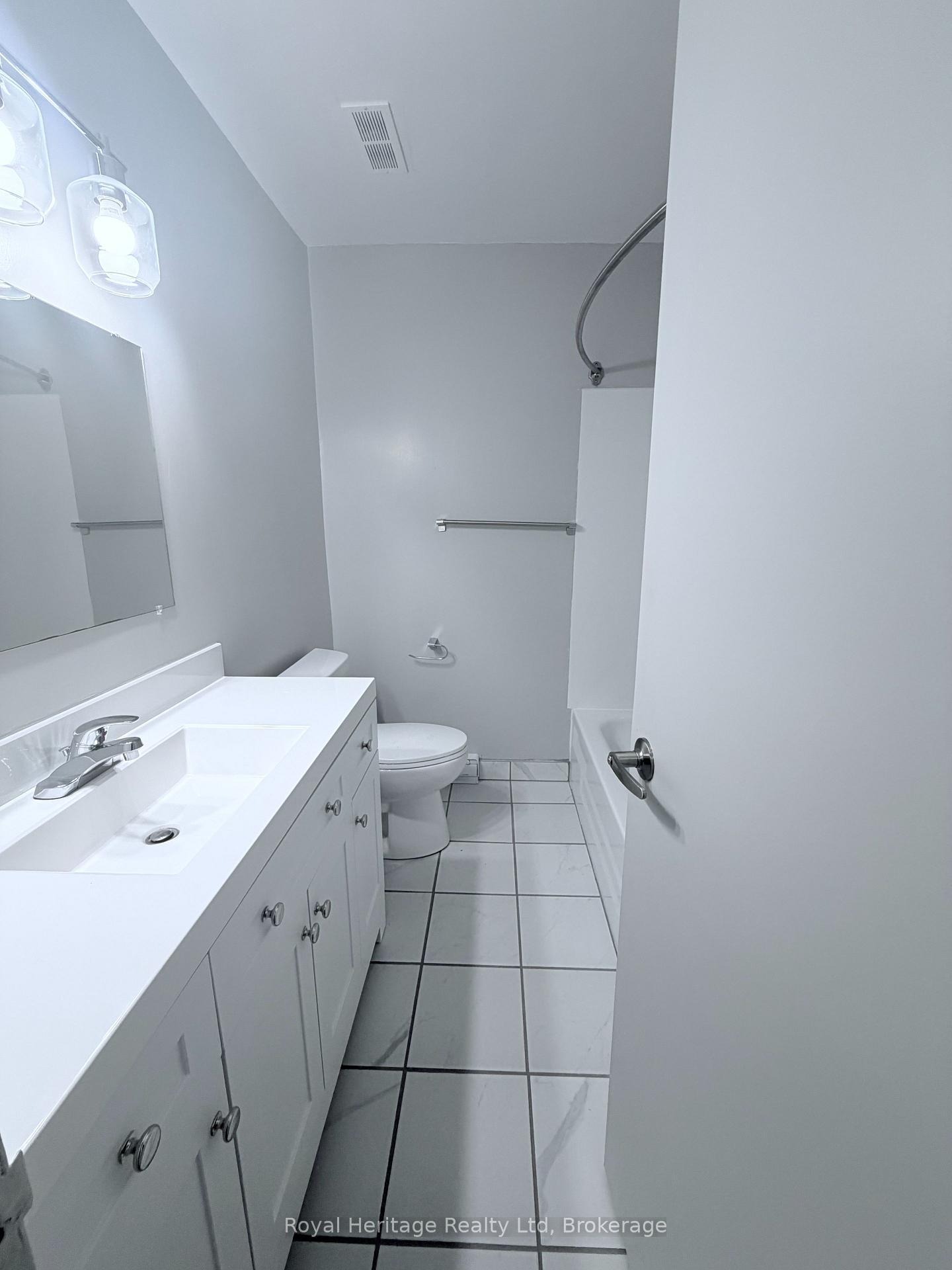 Photo 10 of Unit 309, 330 Gibb Street, Oshawa, Vanier — HOMEH