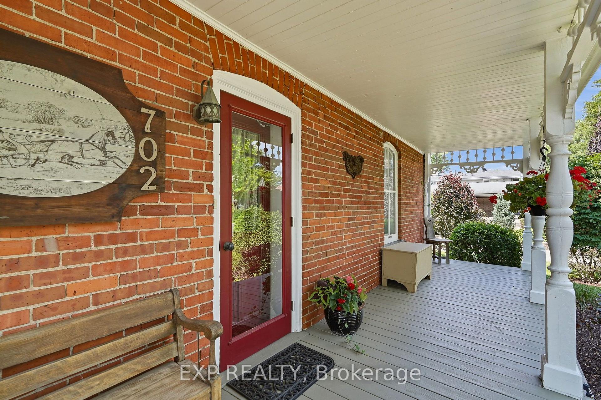 Photo 3 of 702 Dollard Street, Casselman, Casselman — HOMEH