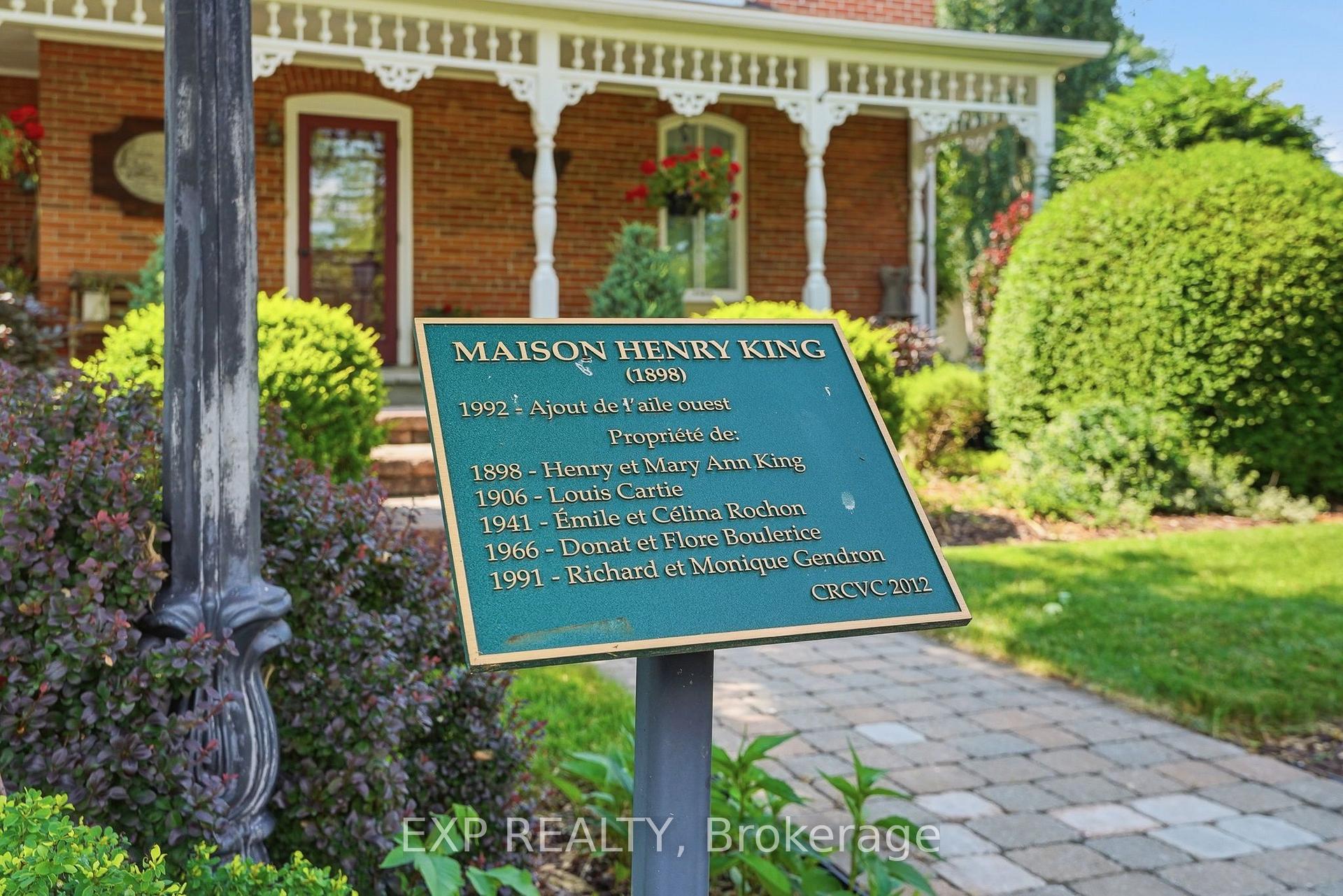 Photo 4 of 702 Dollard Street, Casselman, Casselman — HOMEH