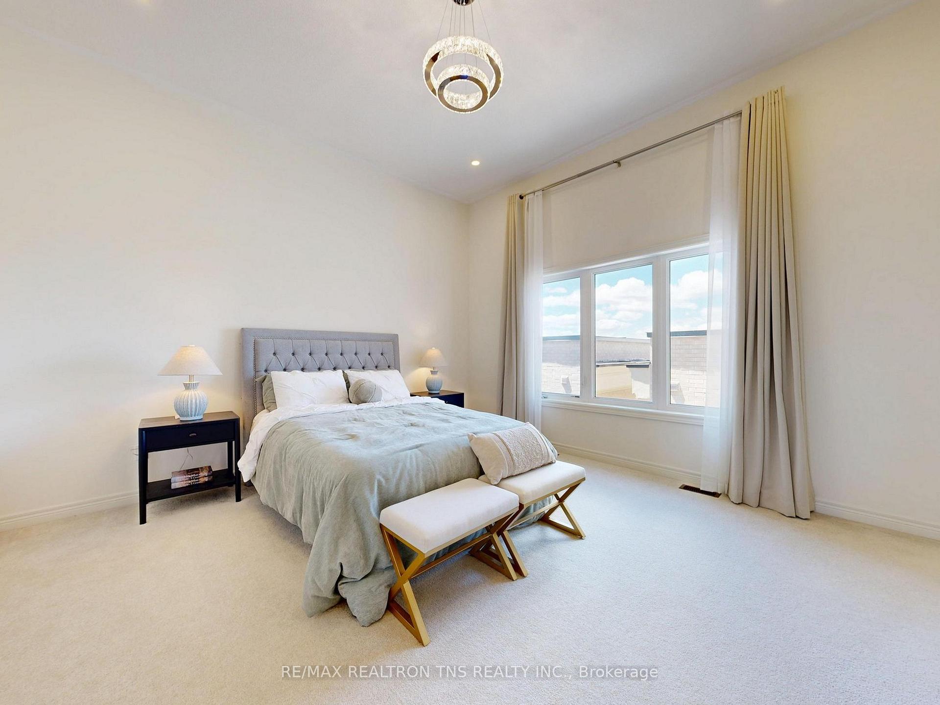Photo 16 of 9442 Bayview Avenue, Richmond Hill, Observatory — HOMEH