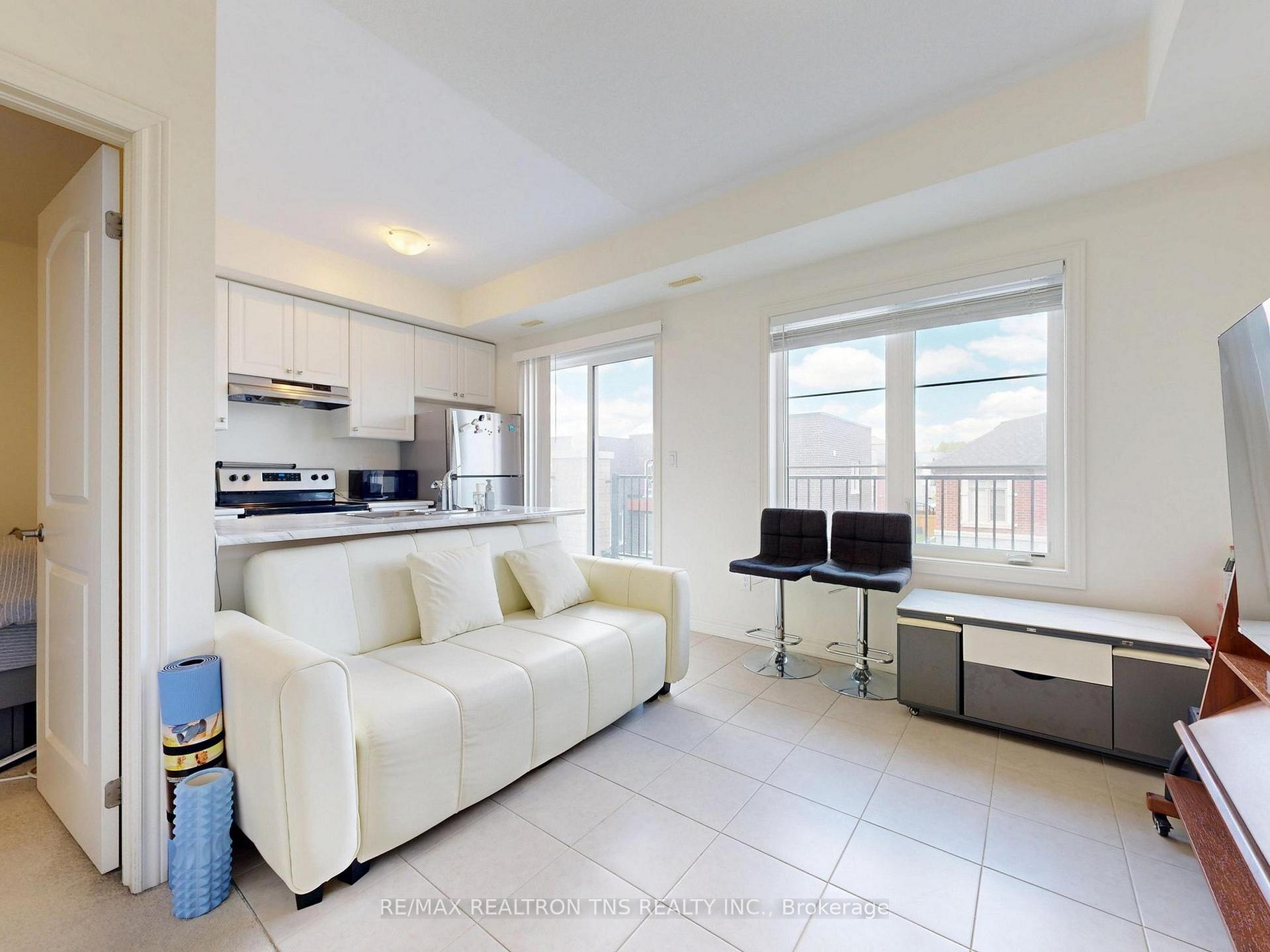 Photo 26 of 9442 Bayview Avenue, Richmond Hill, Observatory — HOMEH