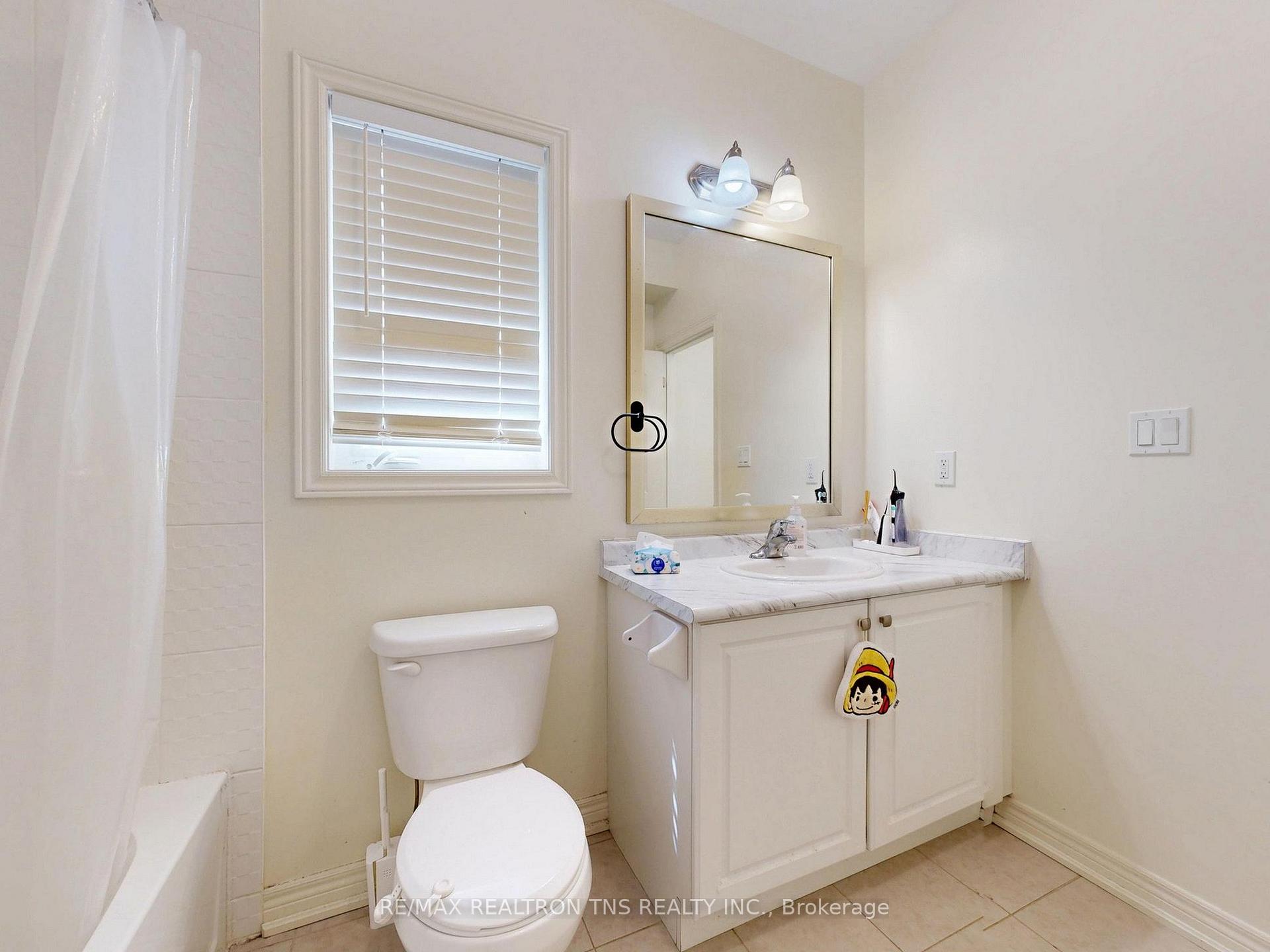 Photo 29 of 9442 Bayview Avenue, Richmond Hill, Observatory — HOMEH