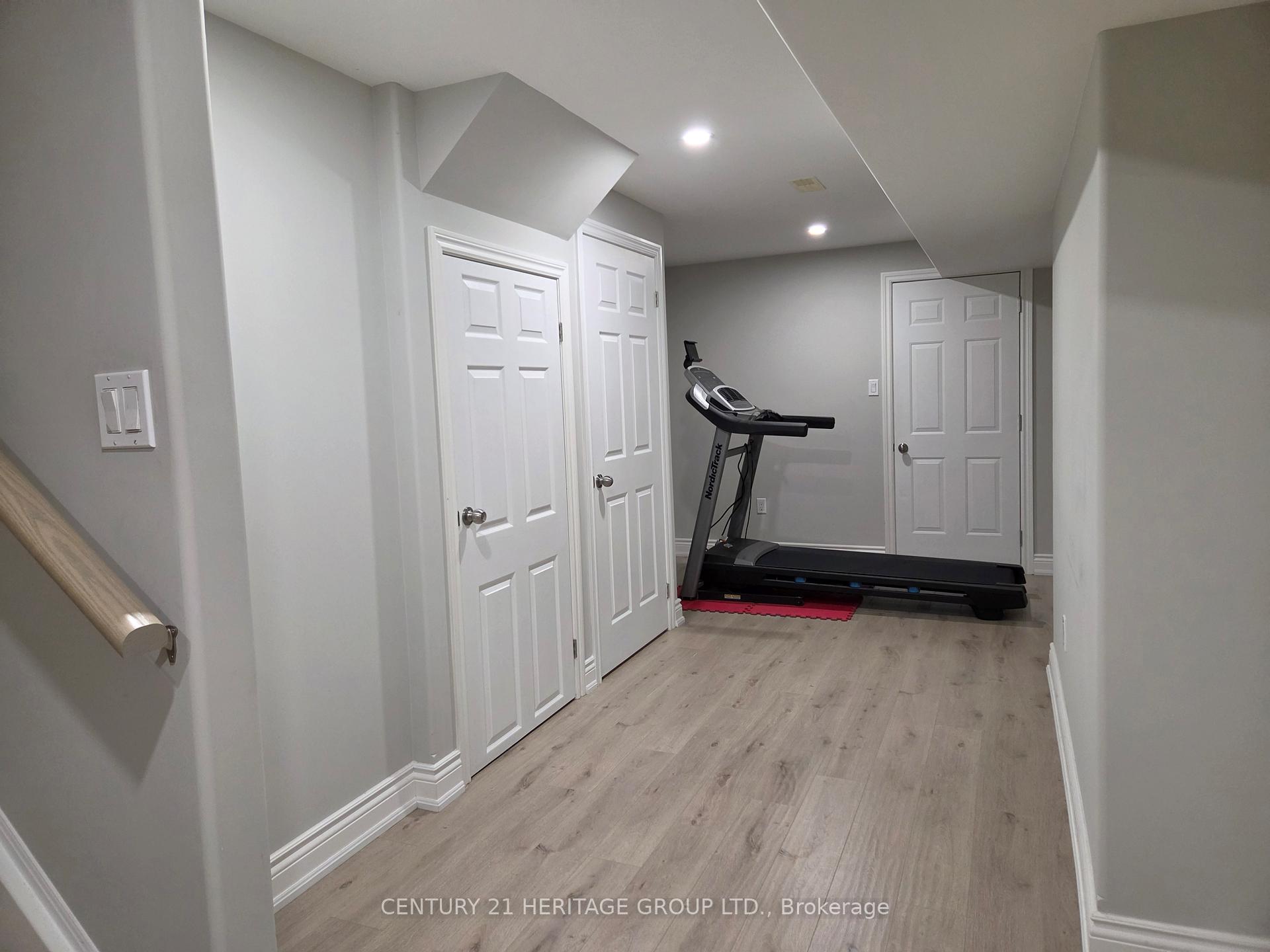 Photo 27 of 46 Nathan Crescent, Barrie, Painswick South — HOMEH