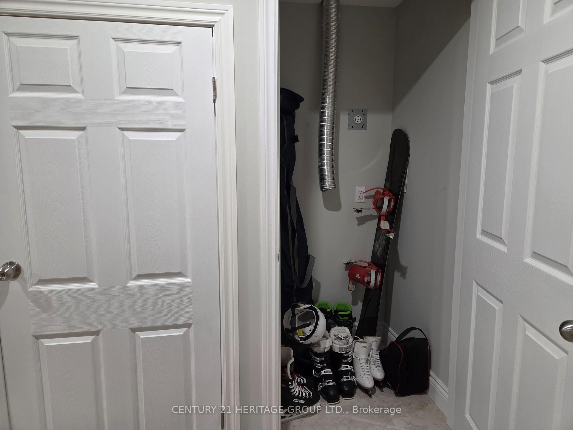 Photo 29 of 46 Nathan Crescent, Barrie, Painswick South — HOMEH