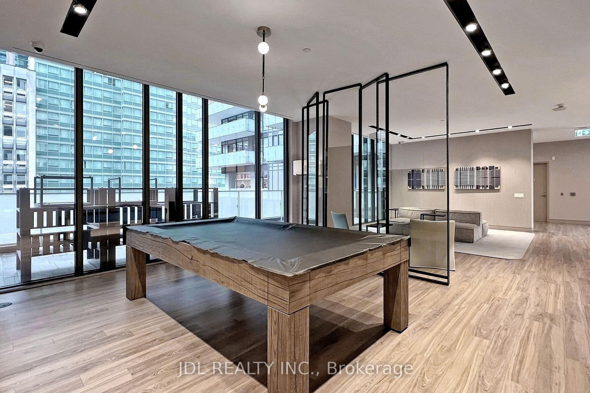 Photo 5 of 25 Richmond Street E, Toronto, Church-Yonge Corridor — HOMEH