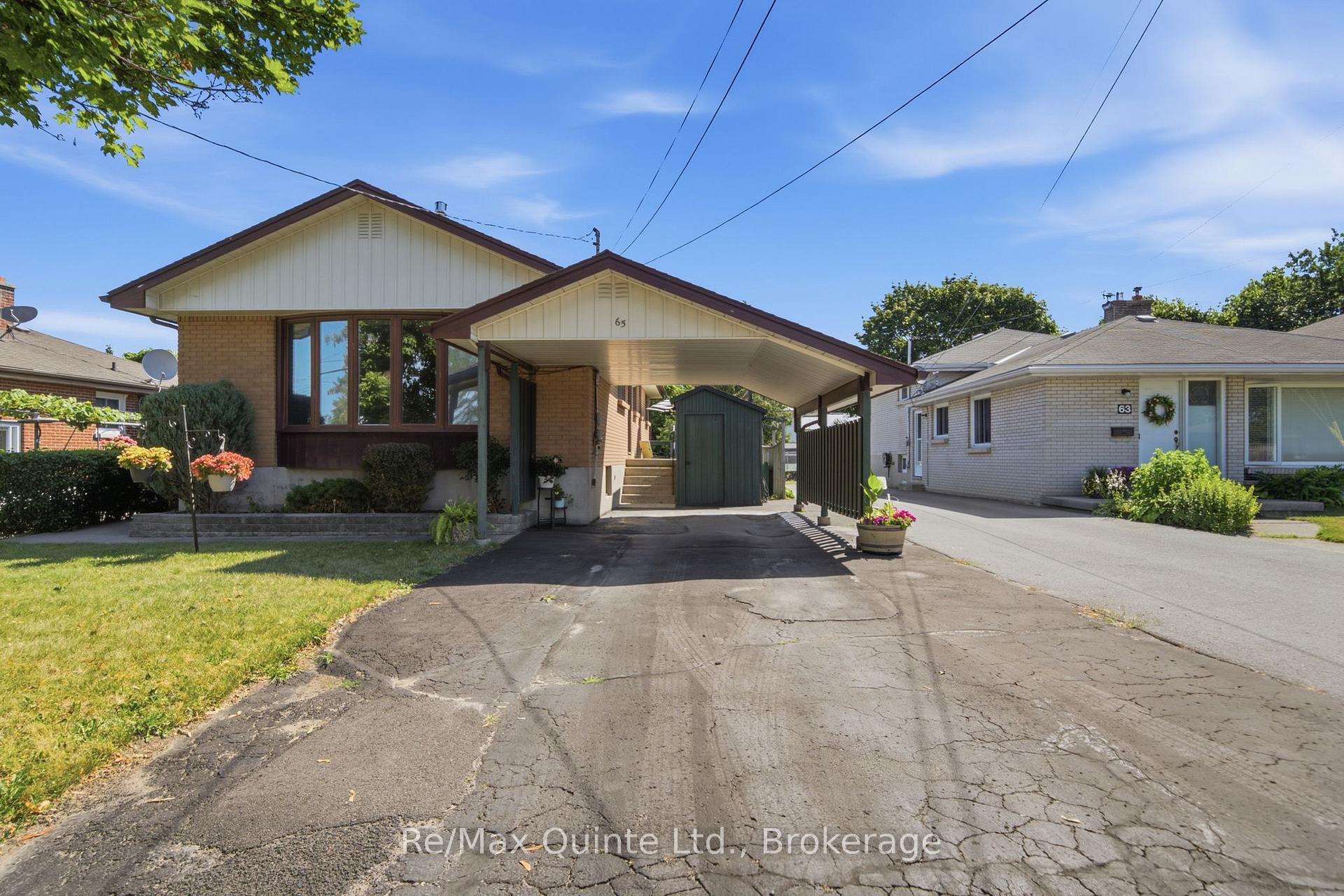 Photo 3 of 65 Humewood Drive, Belleville, Belleville Ward — HOMEH