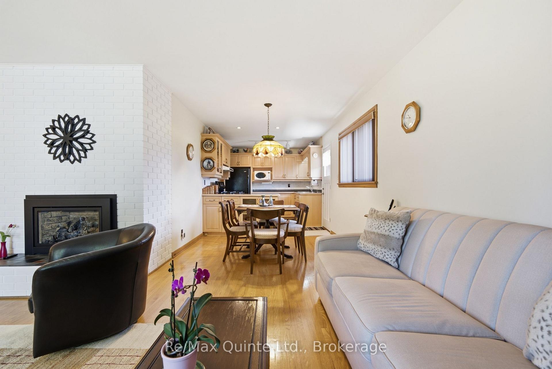 Photo 10 of 65 Humewood Drive, Belleville, Belleville Ward — HOMEH