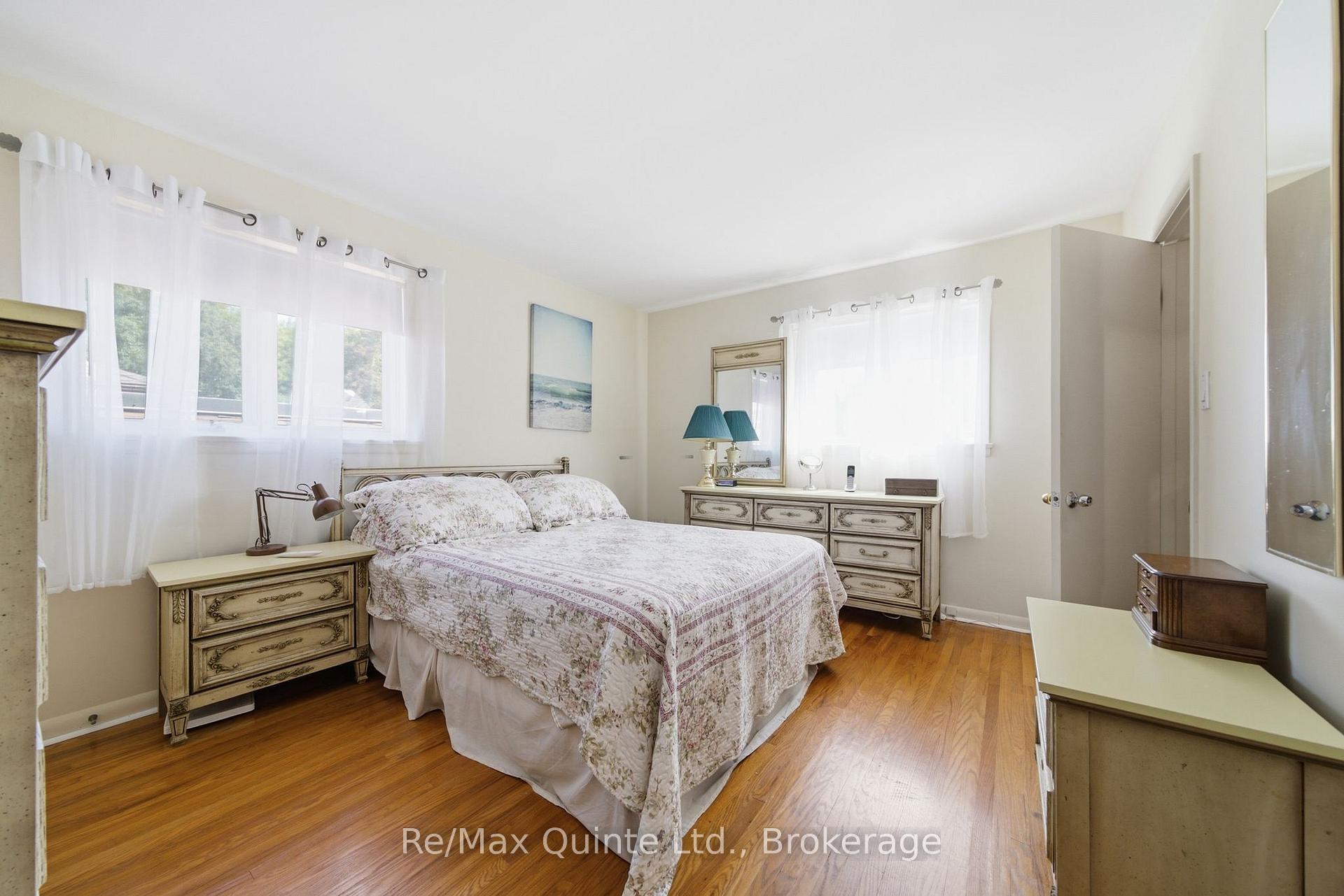 Photo 17 of 65 Humewood Drive, Belleville, Belleville Ward — HOMEH