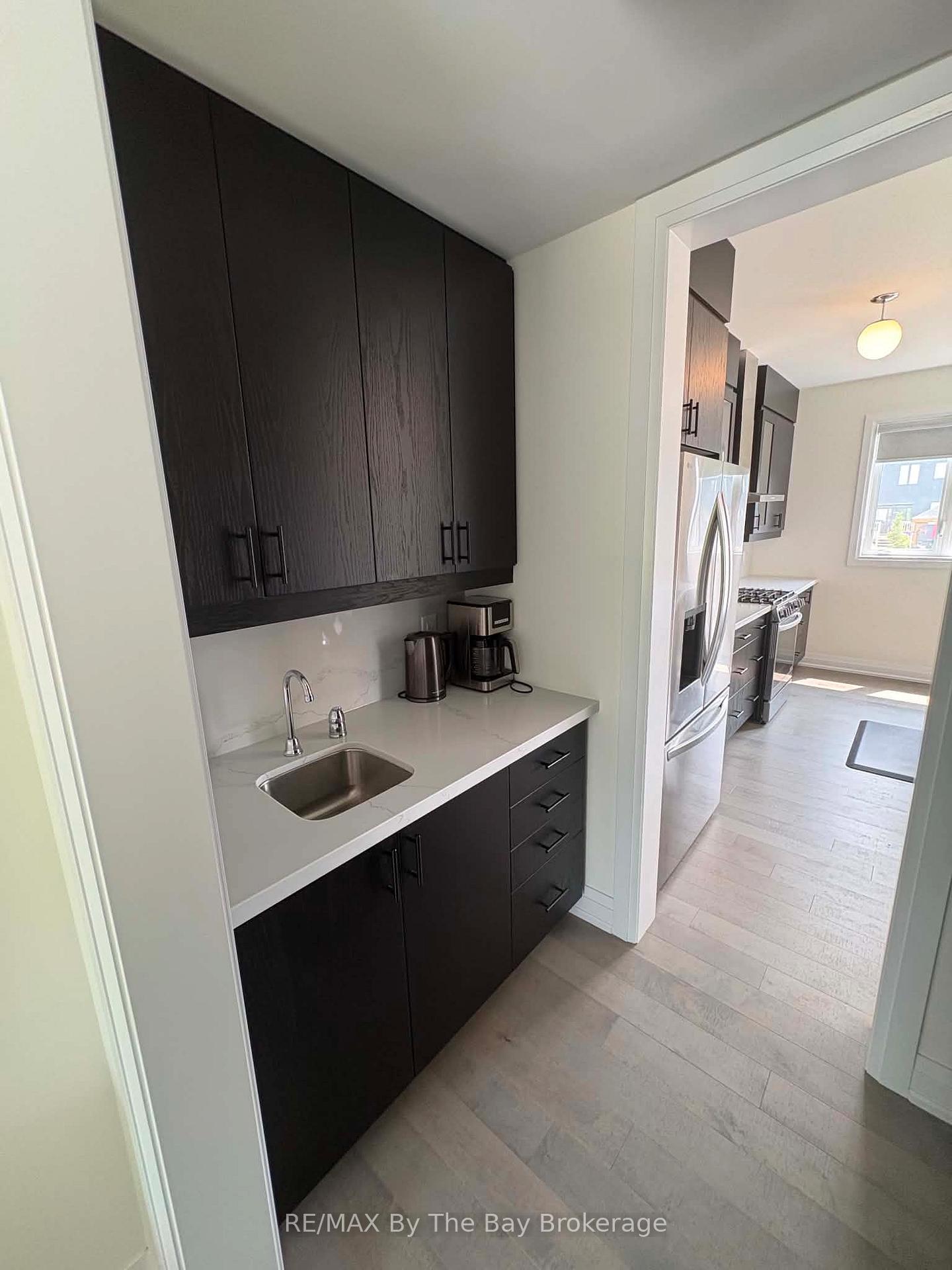 Photo 8 of Unit Upper Unit, 218 Mapleside Drive, Wasaga Beach — HOMEH