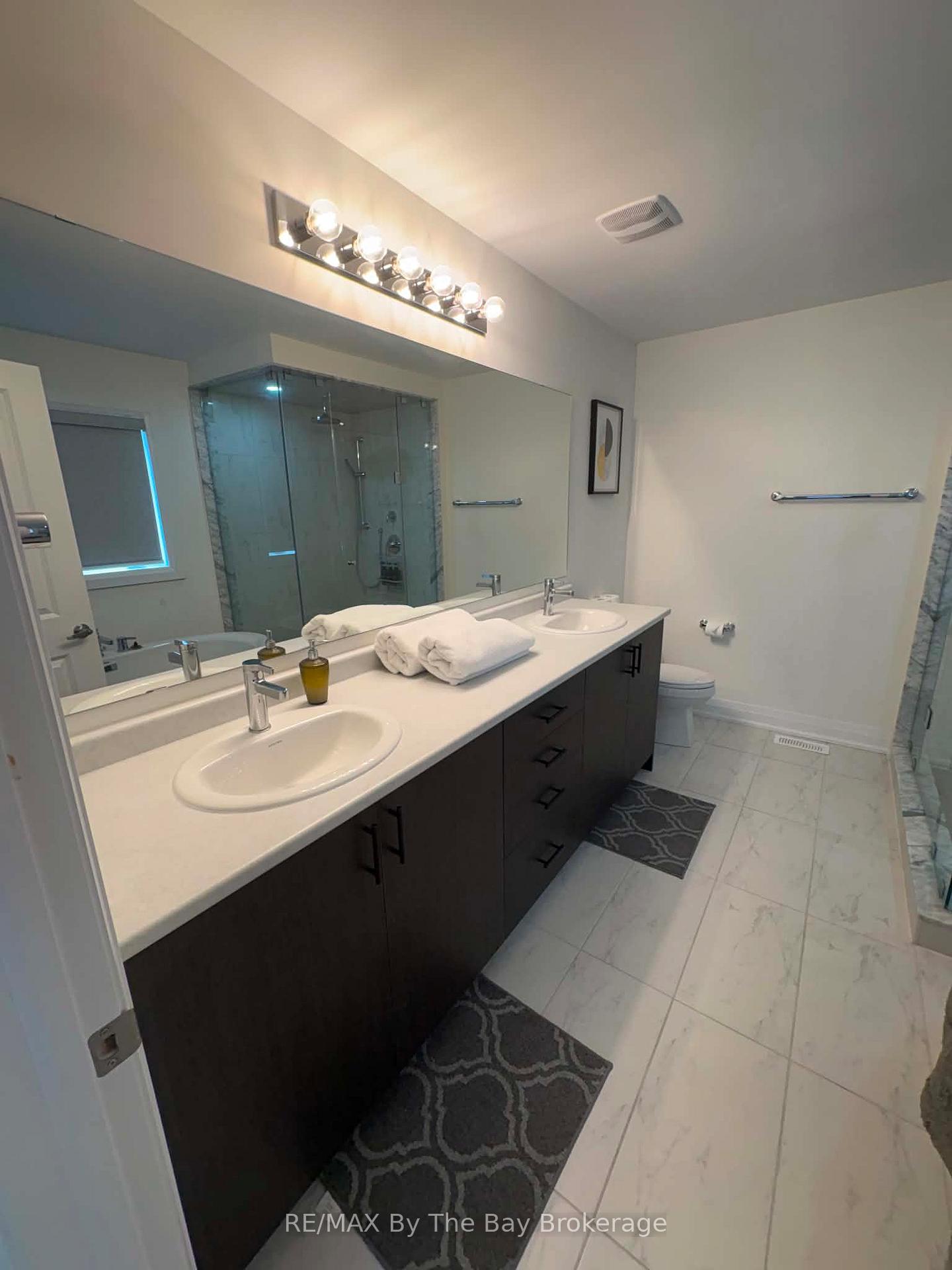 Photo 17 of Unit Upper Unit, 218 Mapleside Drive, Wasaga Beach — HOMEH