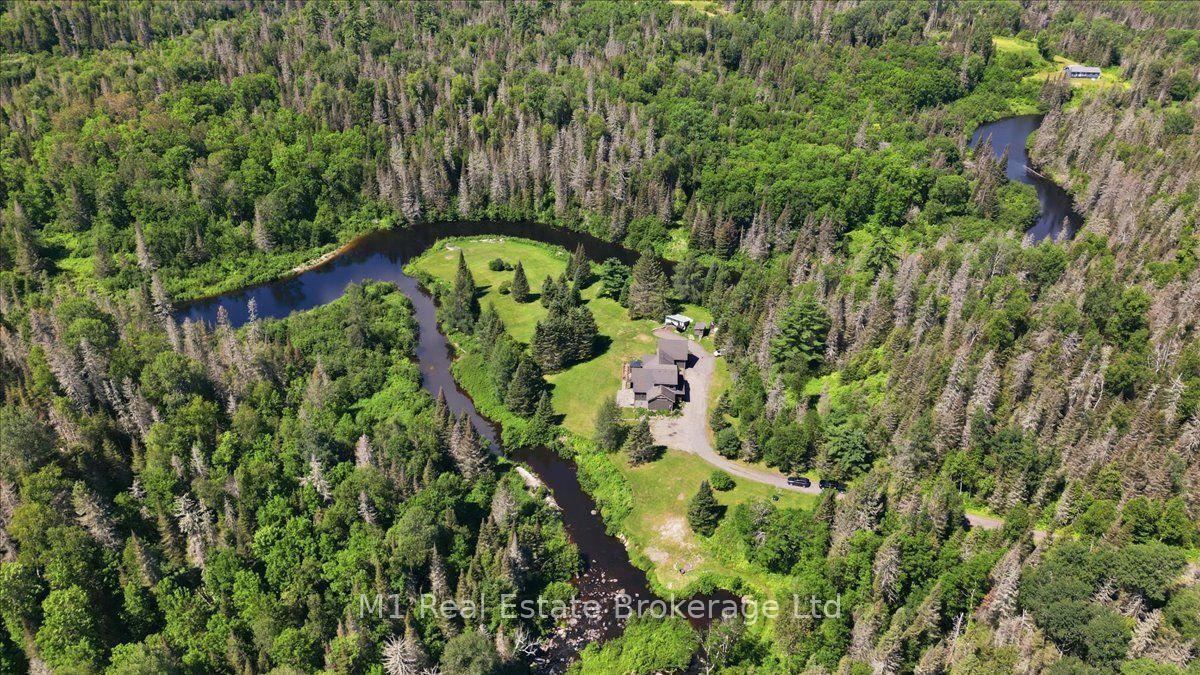 Photo 2 of 76 Chalet Road, Powassan, Trout Creek — HOMEH