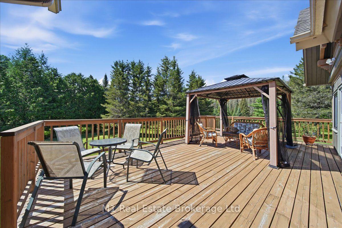 Photo 25 of 76 Chalet Road, Powassan, Trout Creek — HOMEH