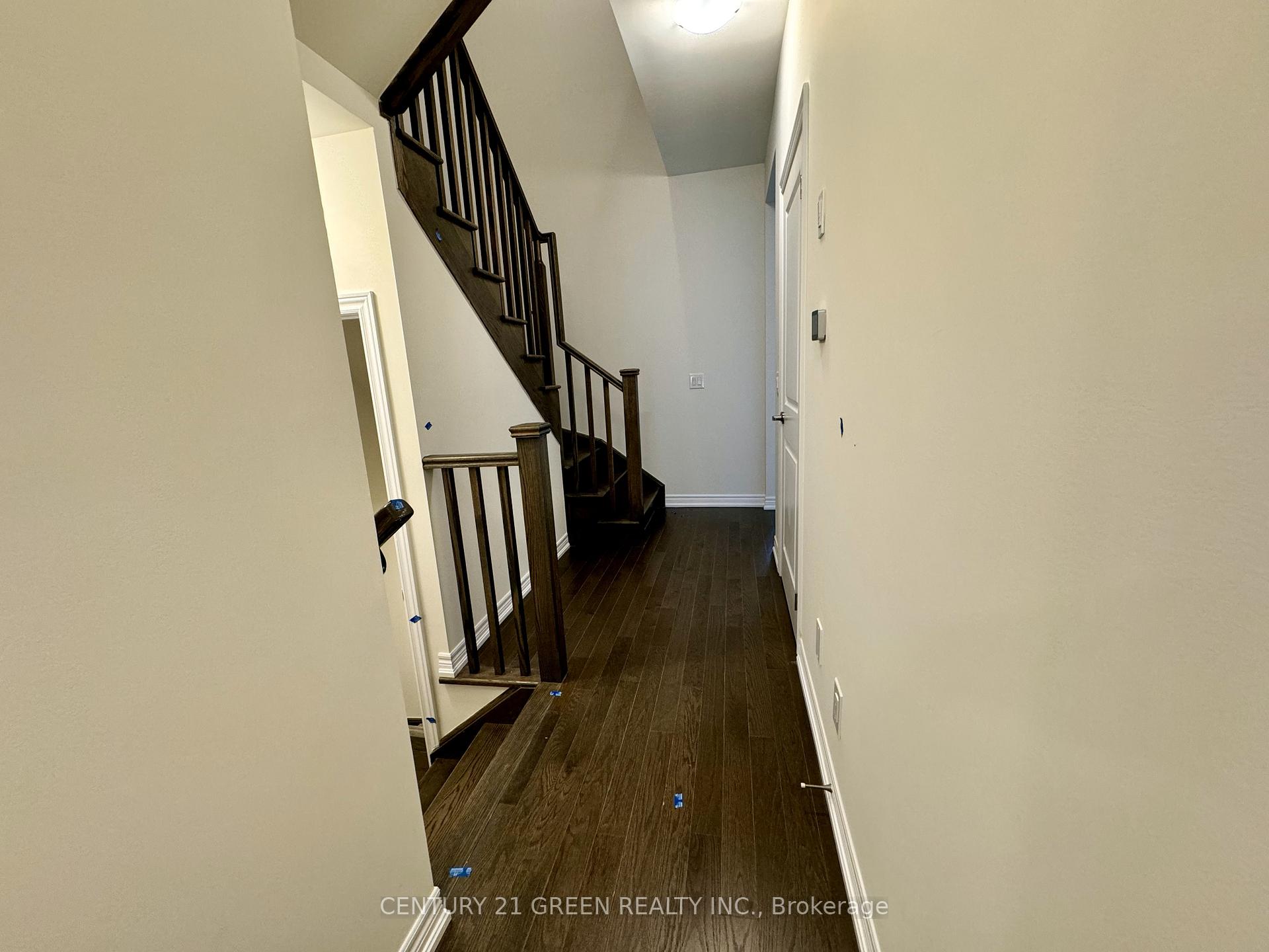 Photo 5 of 183 Broadacre Drive, Kitchener, Pioneer Park — HOMEH