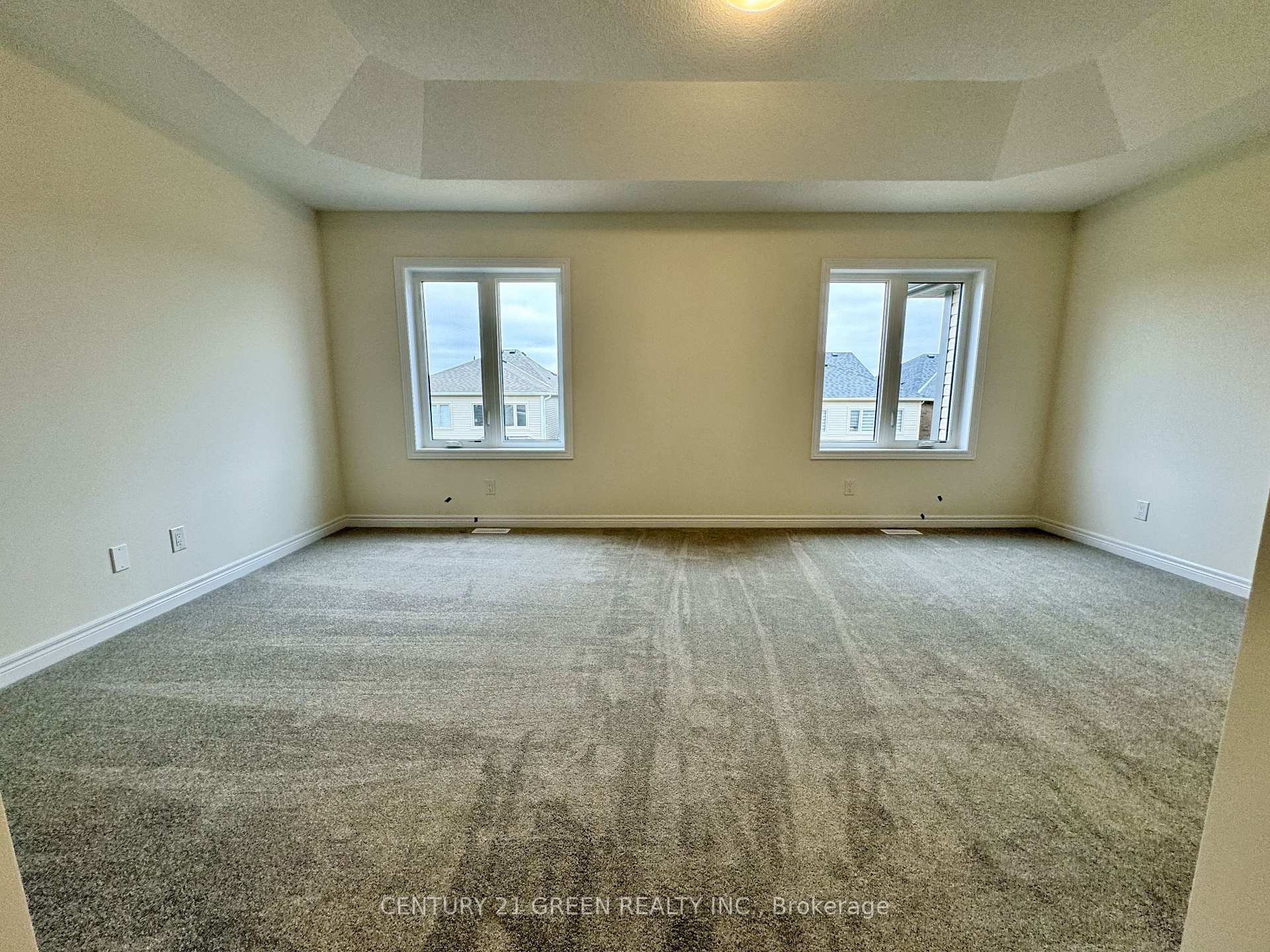 Photo 29 of 183 Broadacre Drive, Kitchener, Pioneer Park — HOMEH