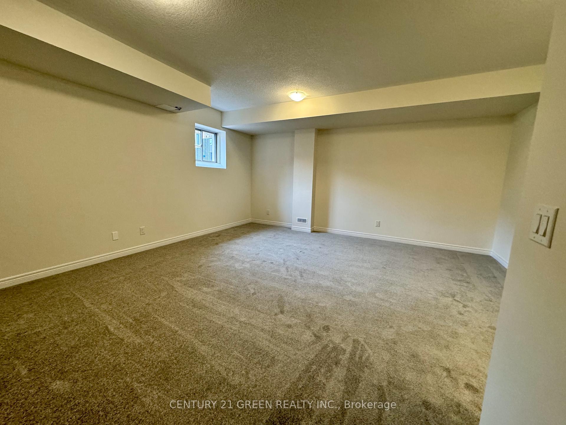 Photo 38 of 183 Broadacre Drive, Kitchener, Pioneer Park — HOMEH