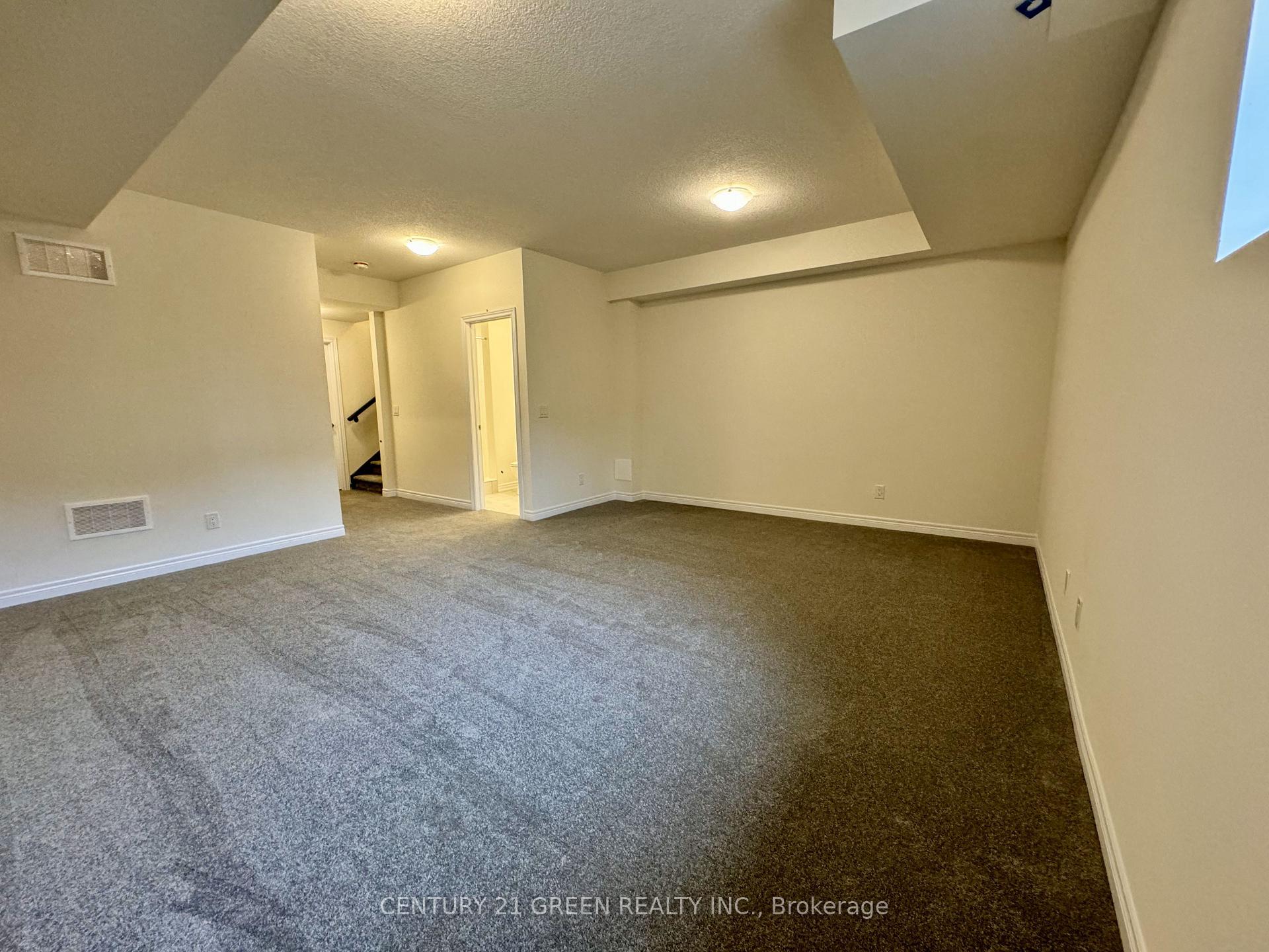 Photo 39 of 183 Broadacre Drive, Kitchener, Pioneer Park — HOMEH