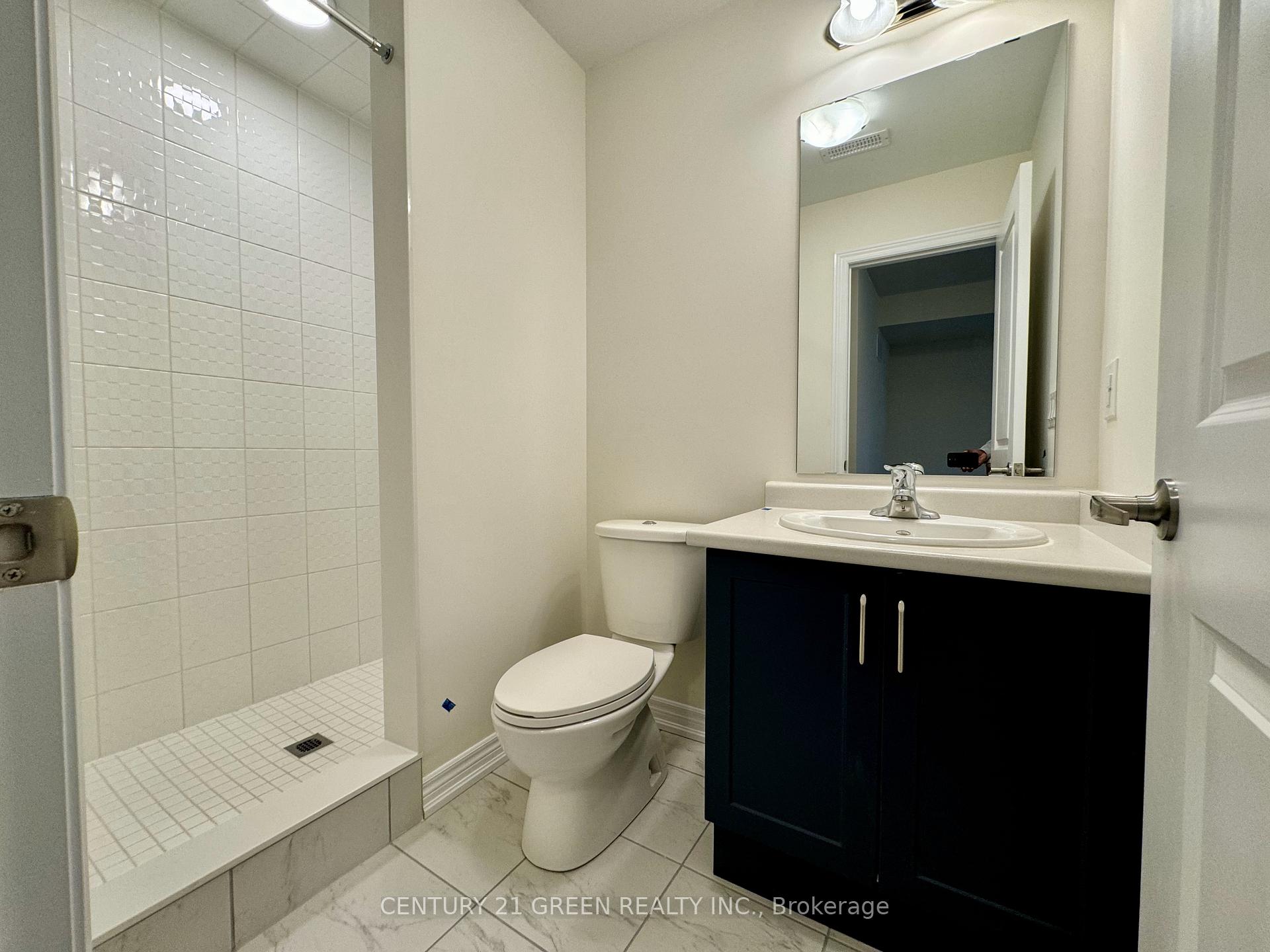 Photo 40 of 183 Broadacre Drive, Kitchener, Pioneer Park — HOMEH