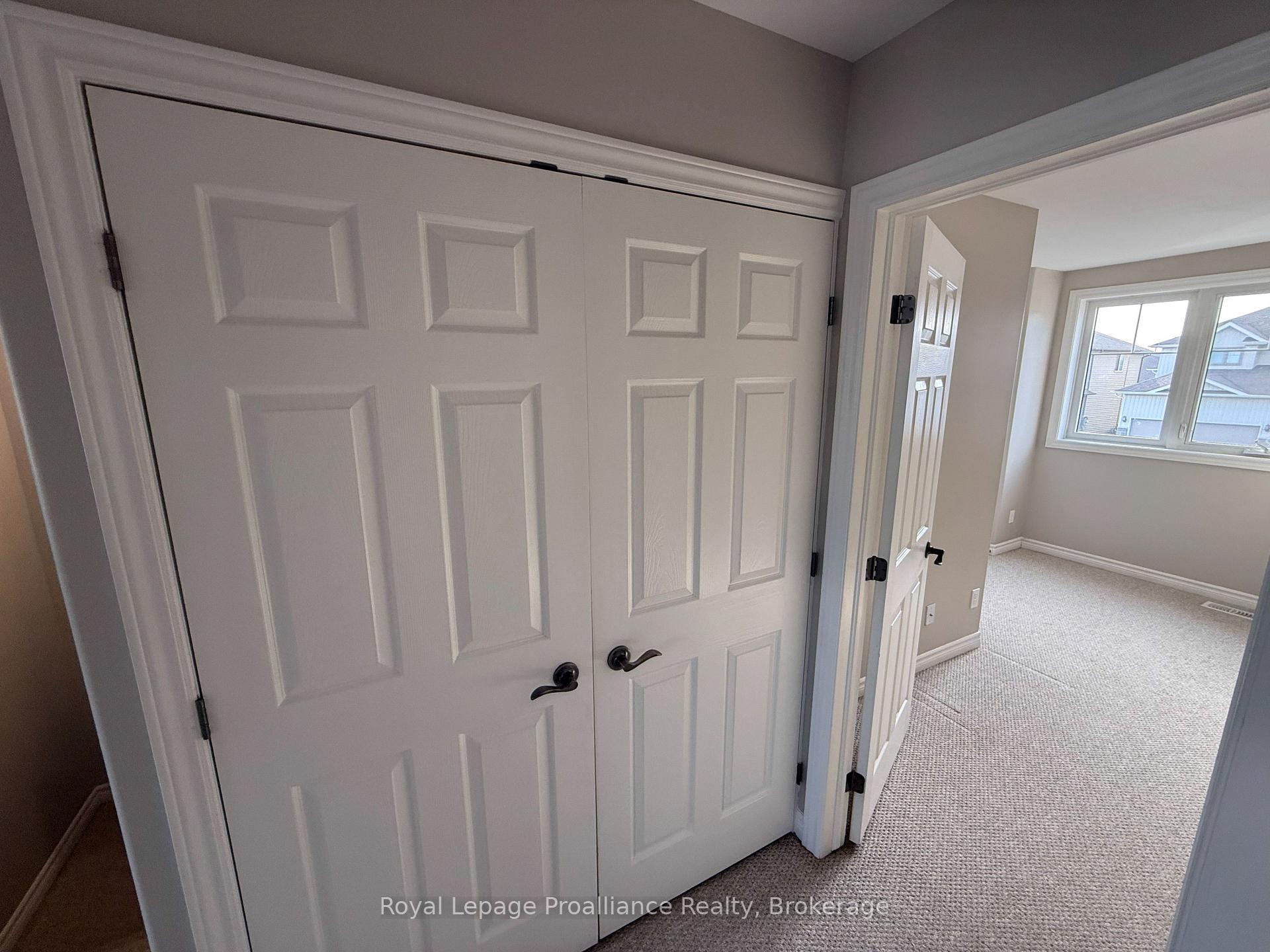Photo 12 of 77 Mountain Ash Drive, Belleville, Thurlow Ward — HOMEH