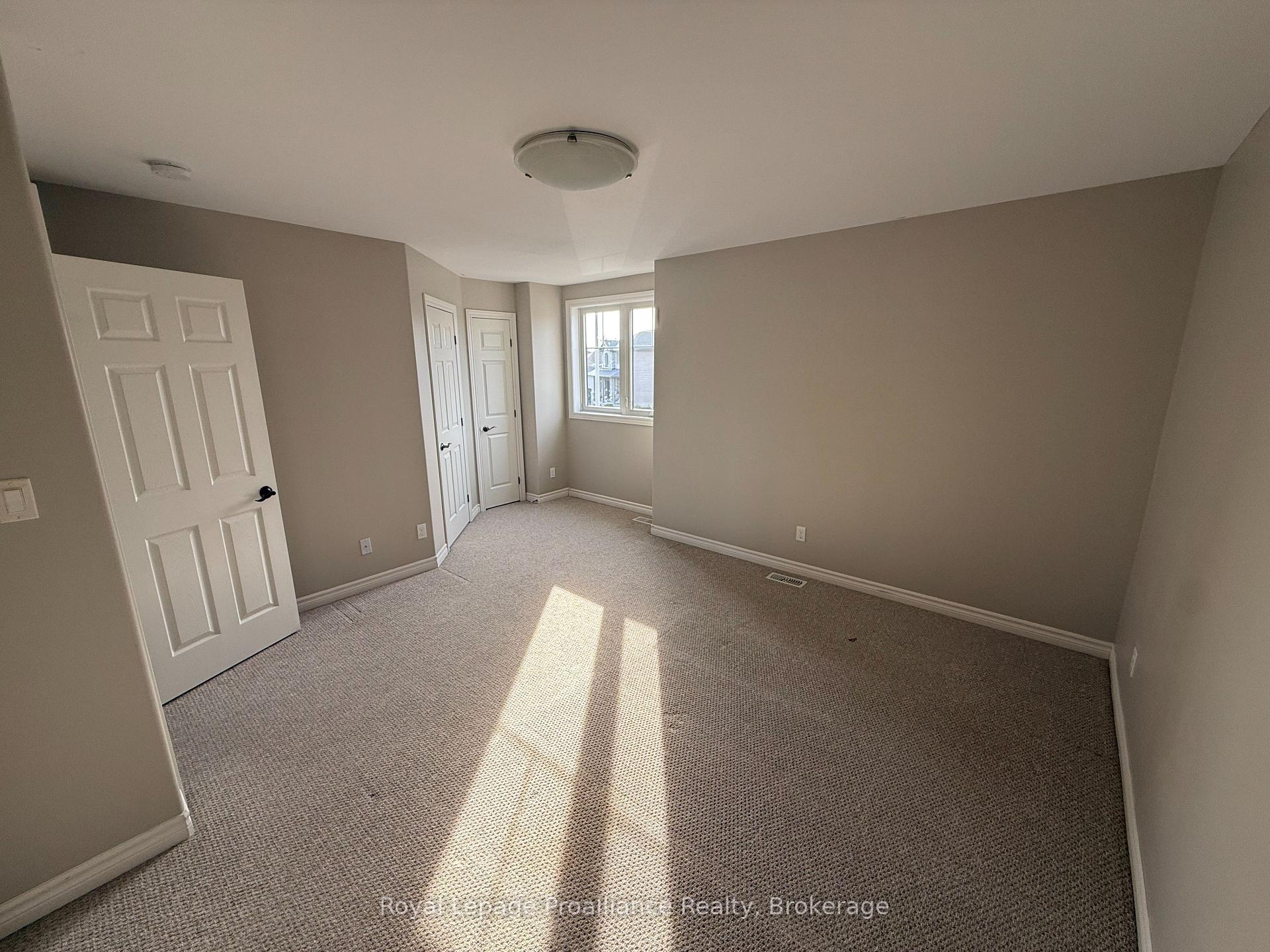Photo 16 of 77 Mountain Ash Drive, Belleville, Thurlow Ward — HOMEH