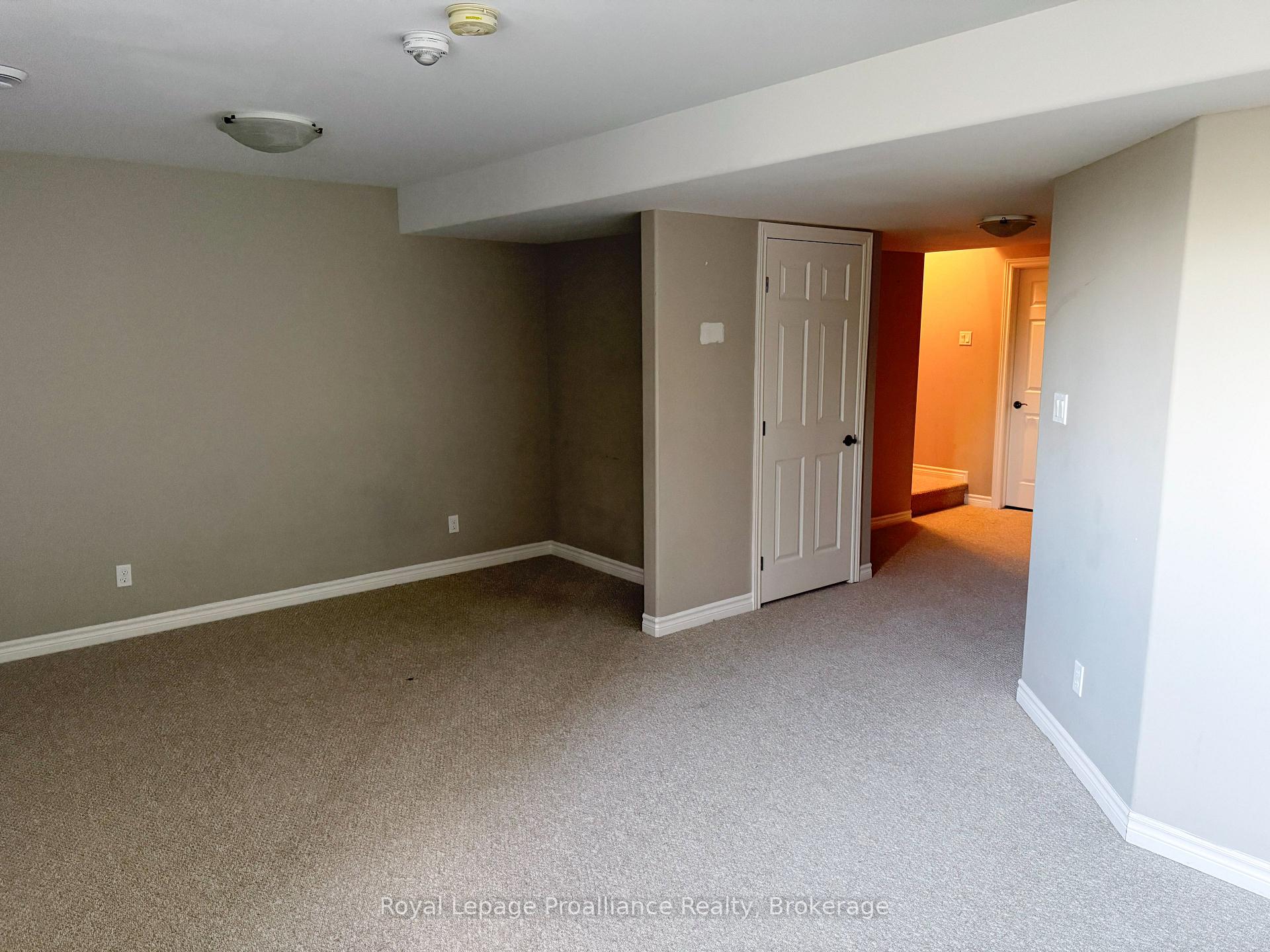 Photo 21 of 77 Mountain Ash Drive, Belleville, Thurlow Ward — HOMEH