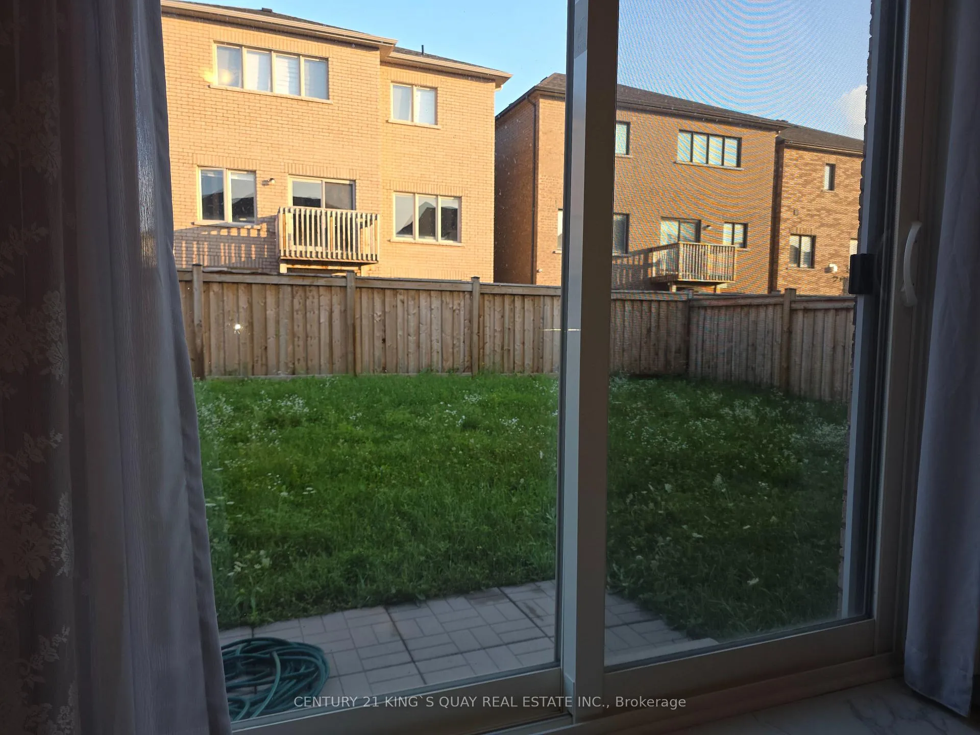 Photo 9 of 37 Pietrowski Drive, Georgina, Keswick North — HOMEH