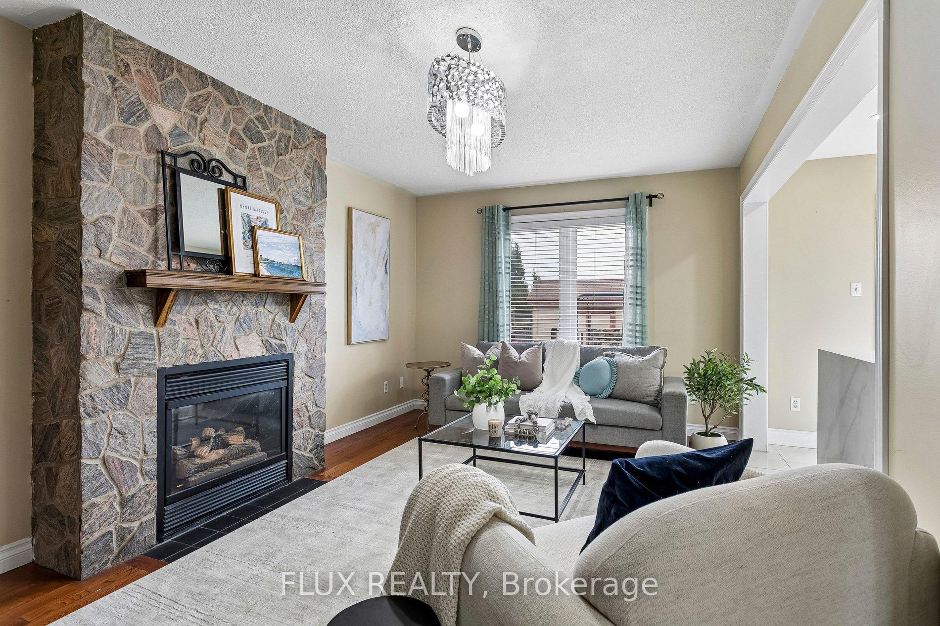 Photo 12 of 6769 Gracefield Drive, Mississauga, Lisgar — HOMEH