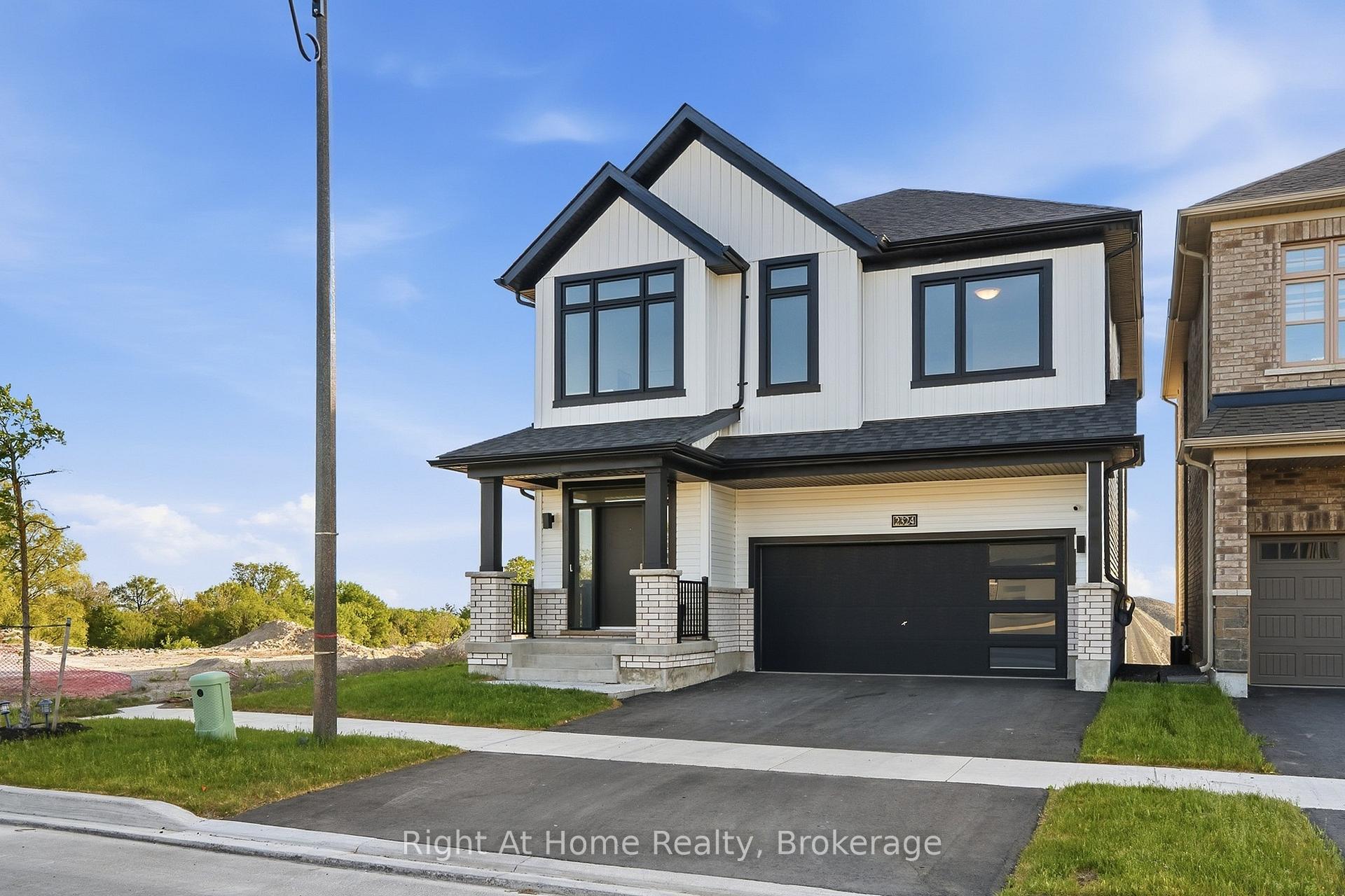 Front of 2324 Verne Bowen Street