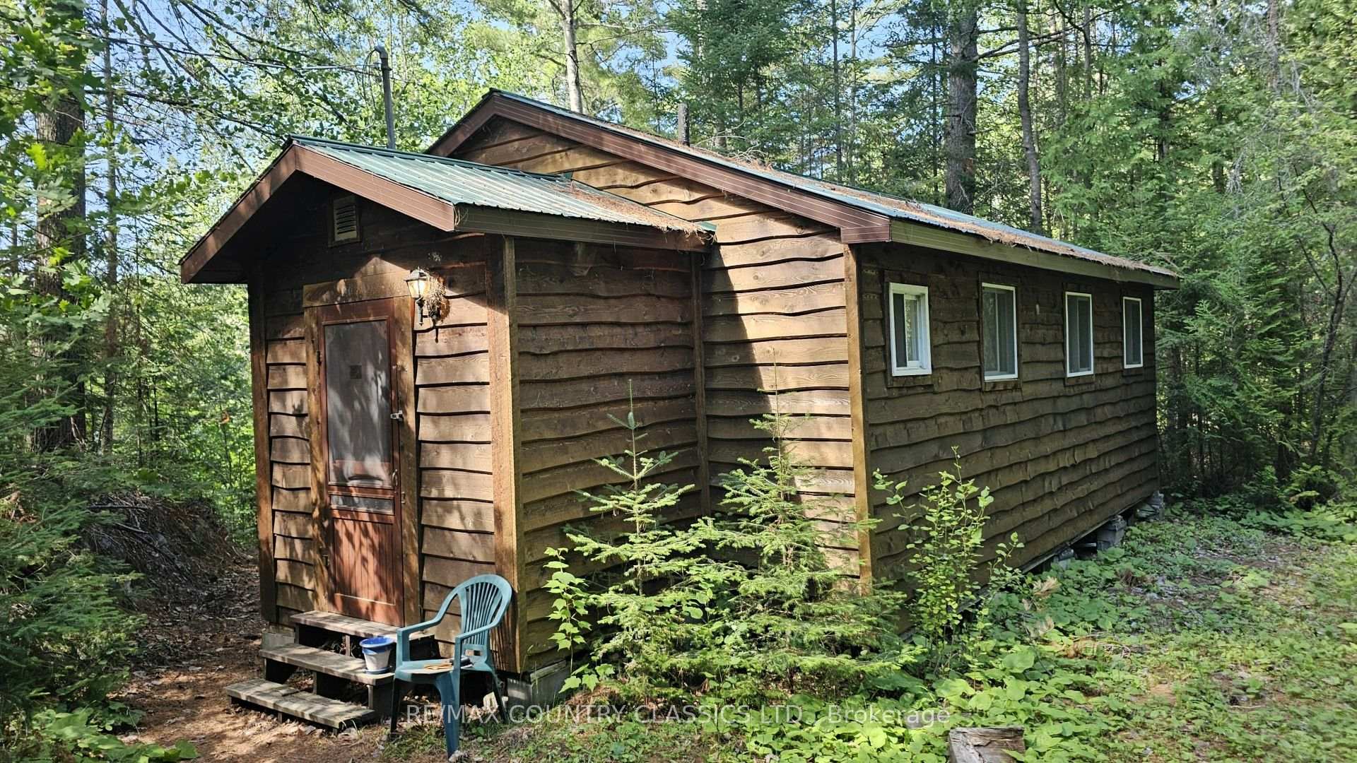 Photo of 474A Spectacle Lake Road