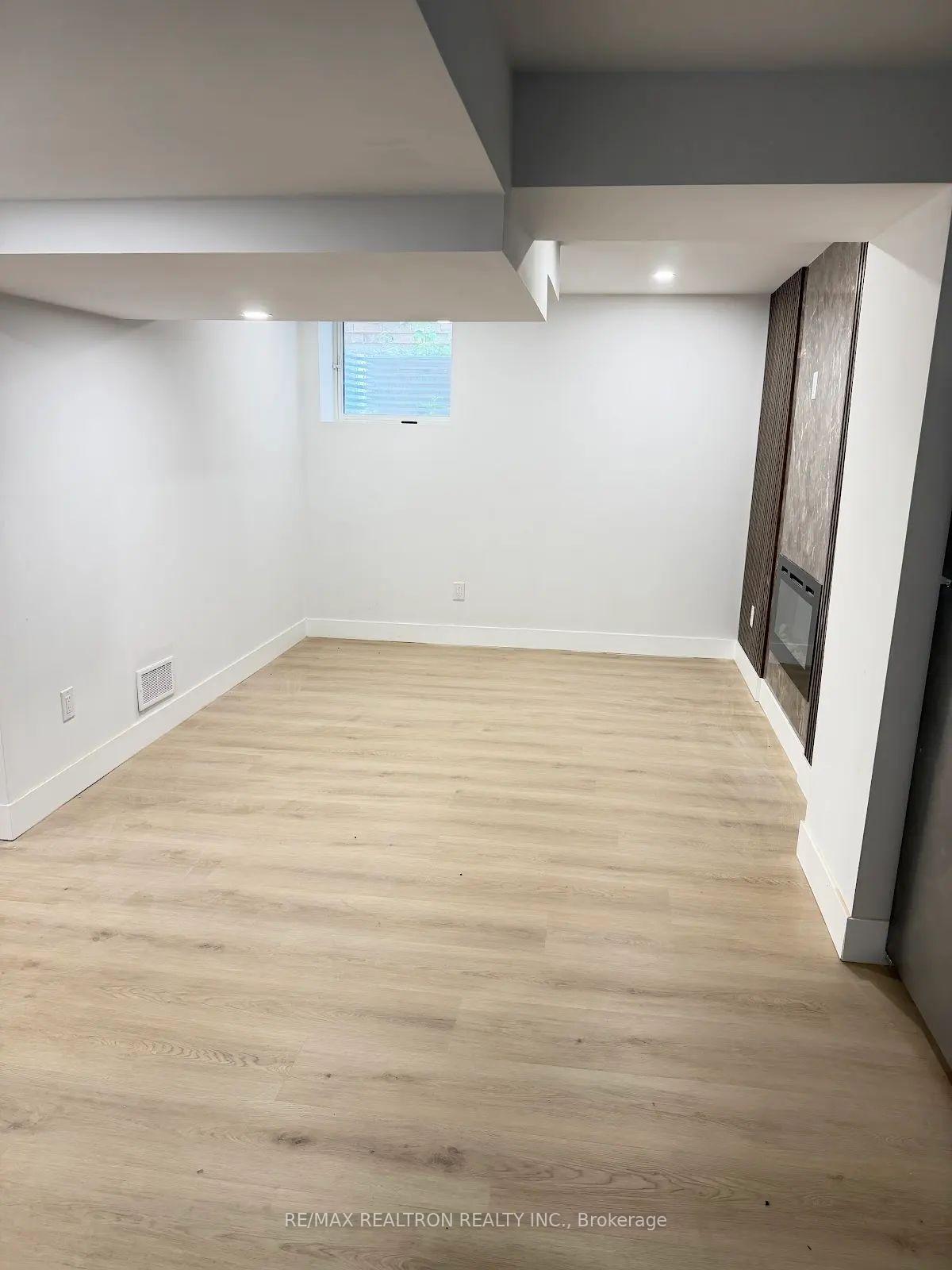 Photo 3 of Unit Bsmt, 23 Tierra Avenue, Vaughan, Vellore Village — HOMEH